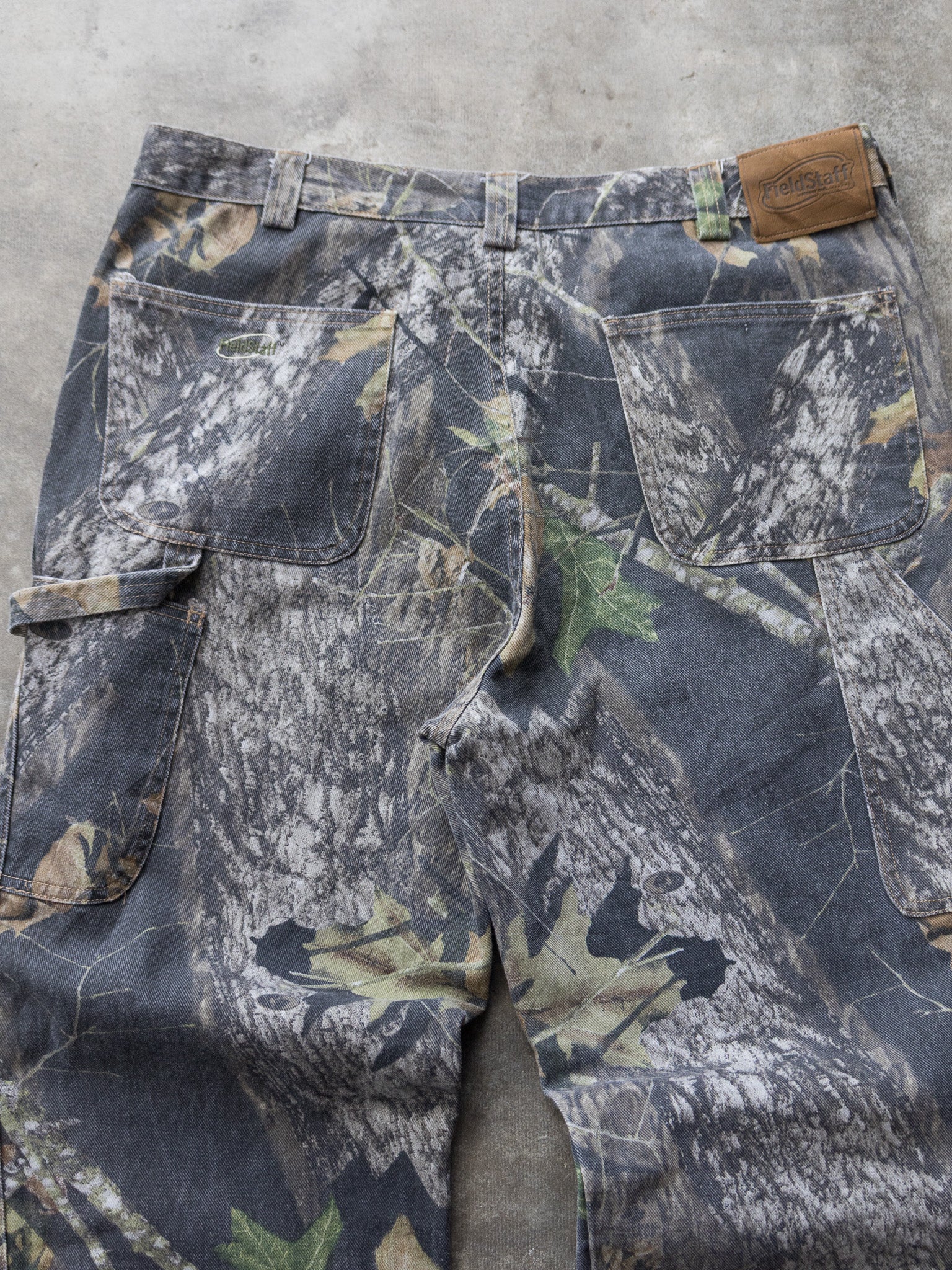 Vintage Camo FieldStaff Carpenter Pants (W36)