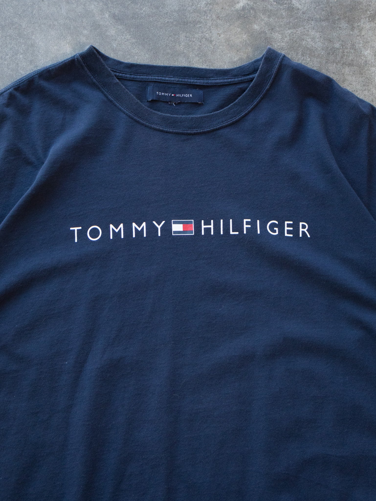 Vintage Navy Tommy Hilfiger Tee (XL)