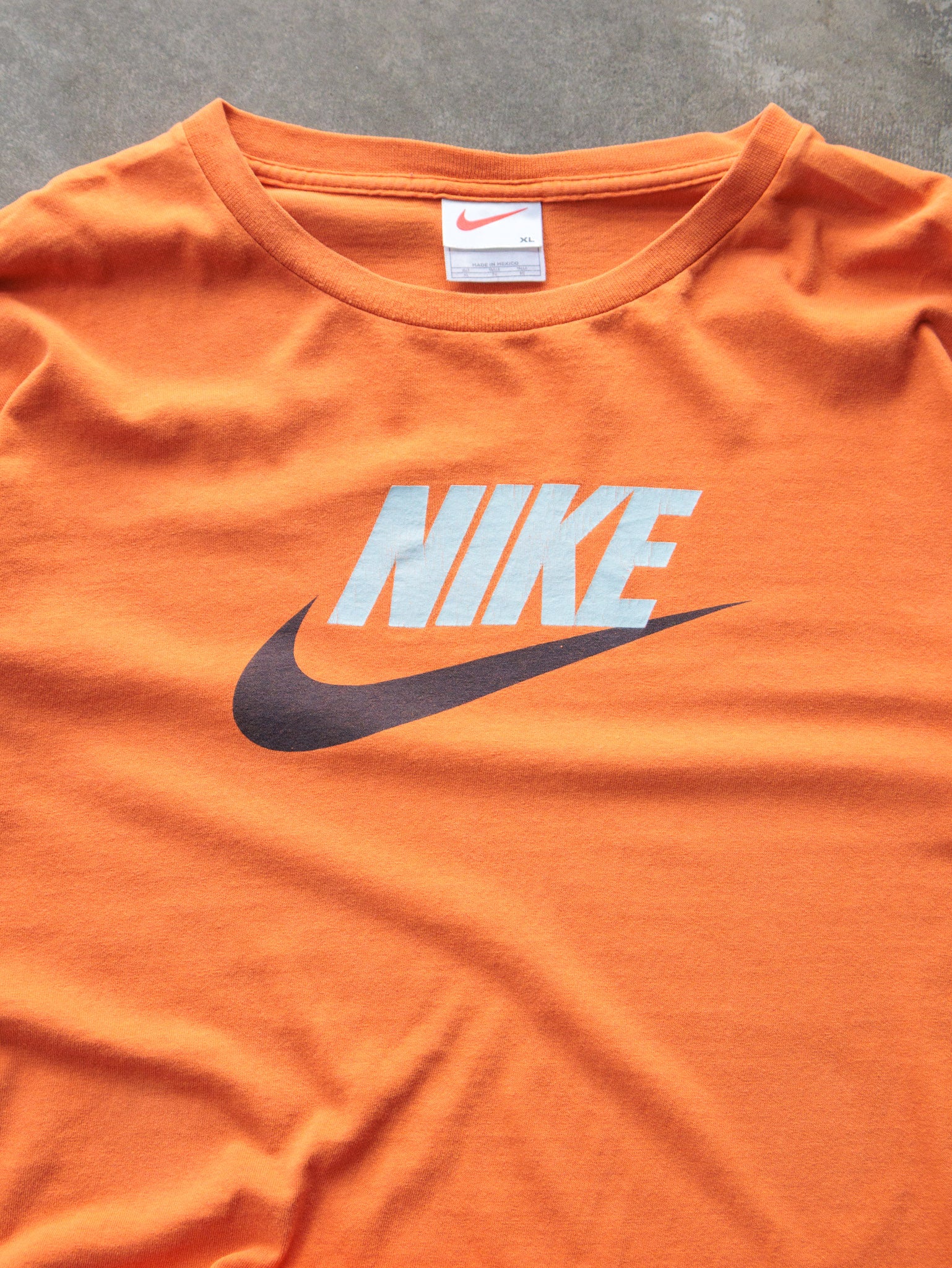 Vintage 00s Orange Nike Logo Tee (XL)