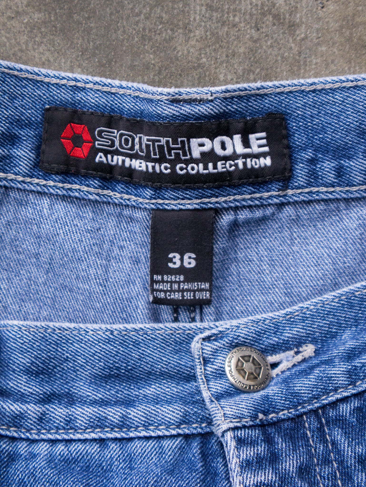 Vintage Blue Southpole Denim Shorts (W36)