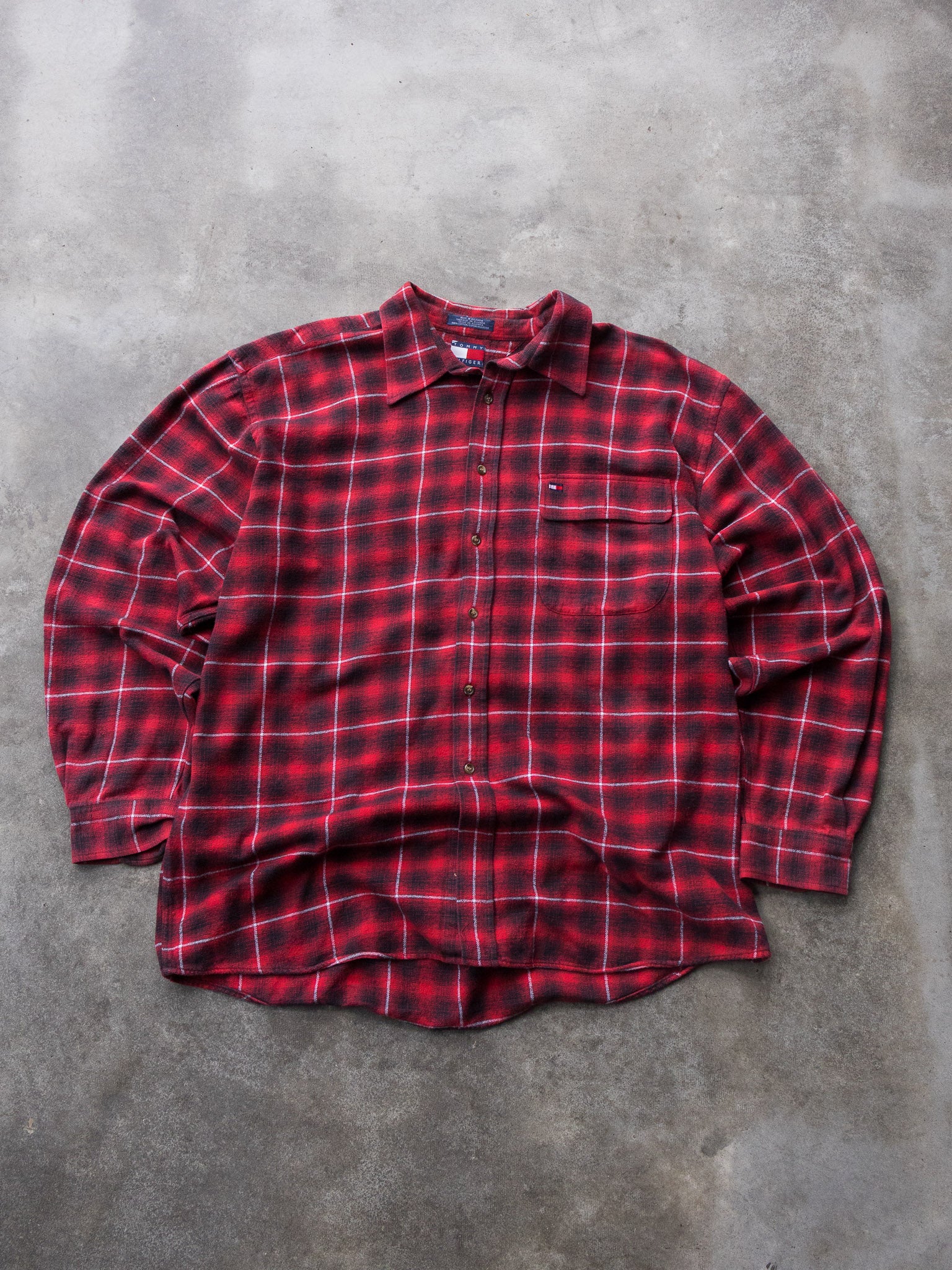 Vintage Red & Black Tommy Hilfiger Plaid Shirt (XL)