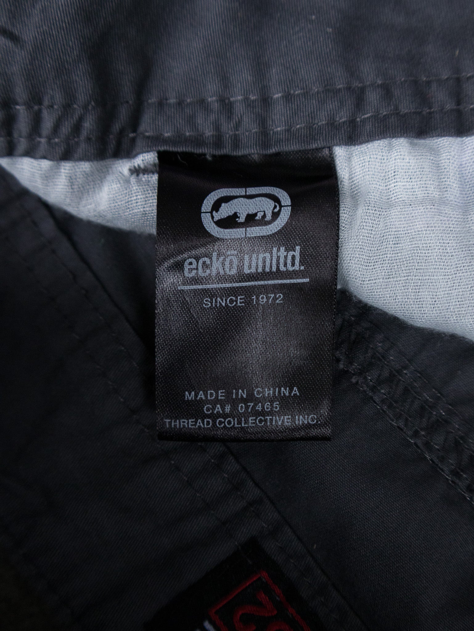 Vintage Grey Ecko Cargo Shorts (W32)