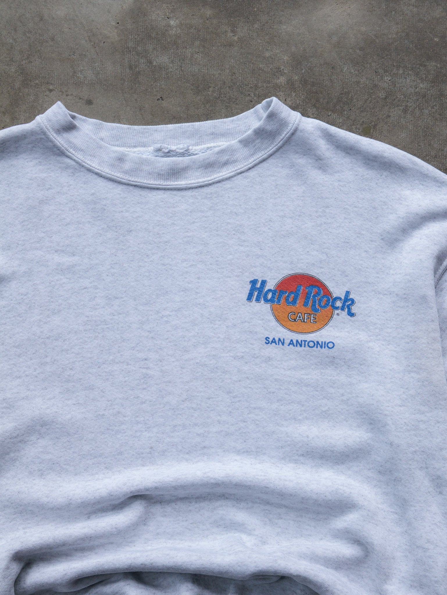 Vintage 90s Hard Rock Cafe San Antonio "All Is One" Sweatshirt (L)
