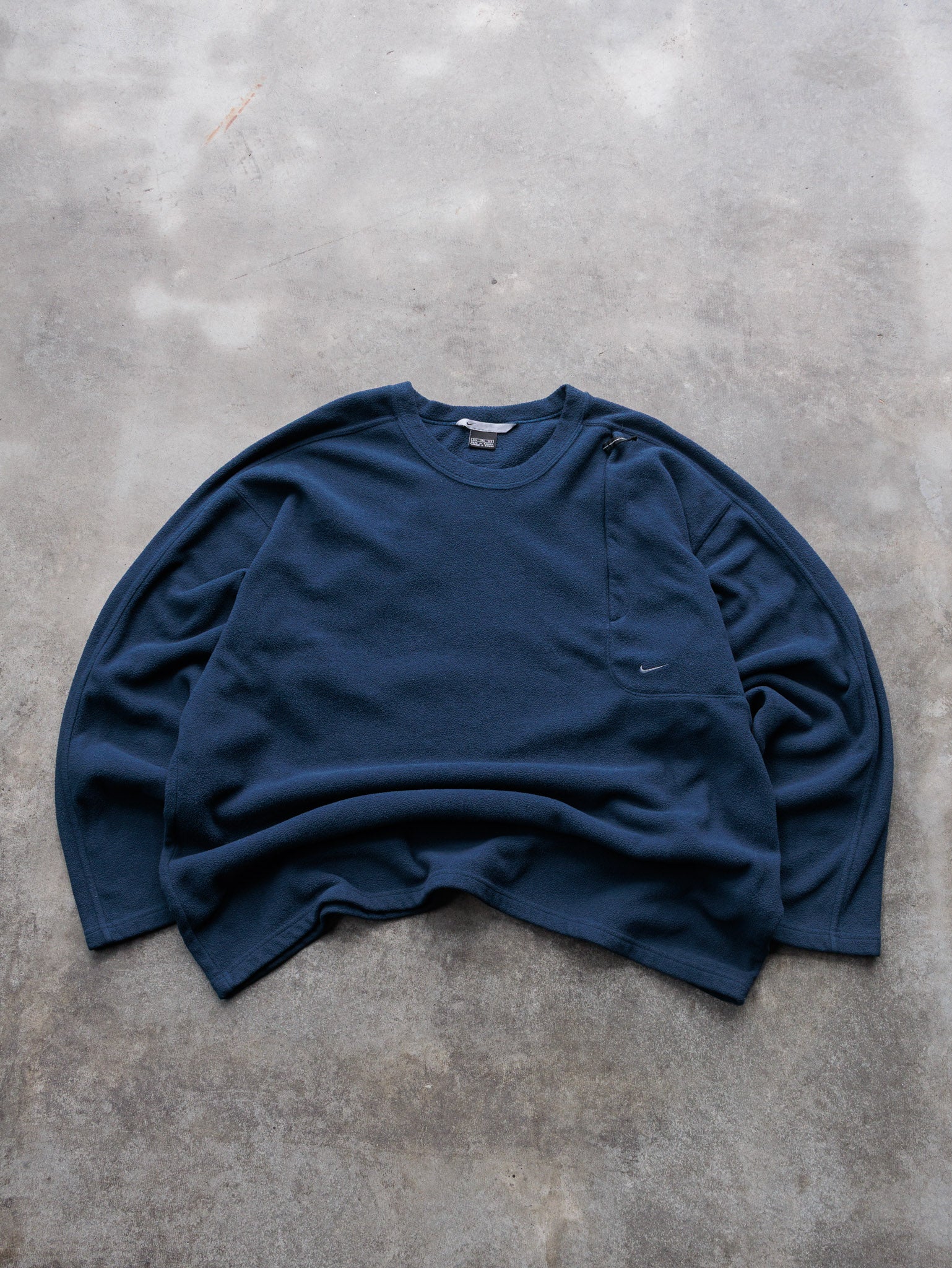Vintage 00s Navy Nike Fleece Sweatshirt (2XL)