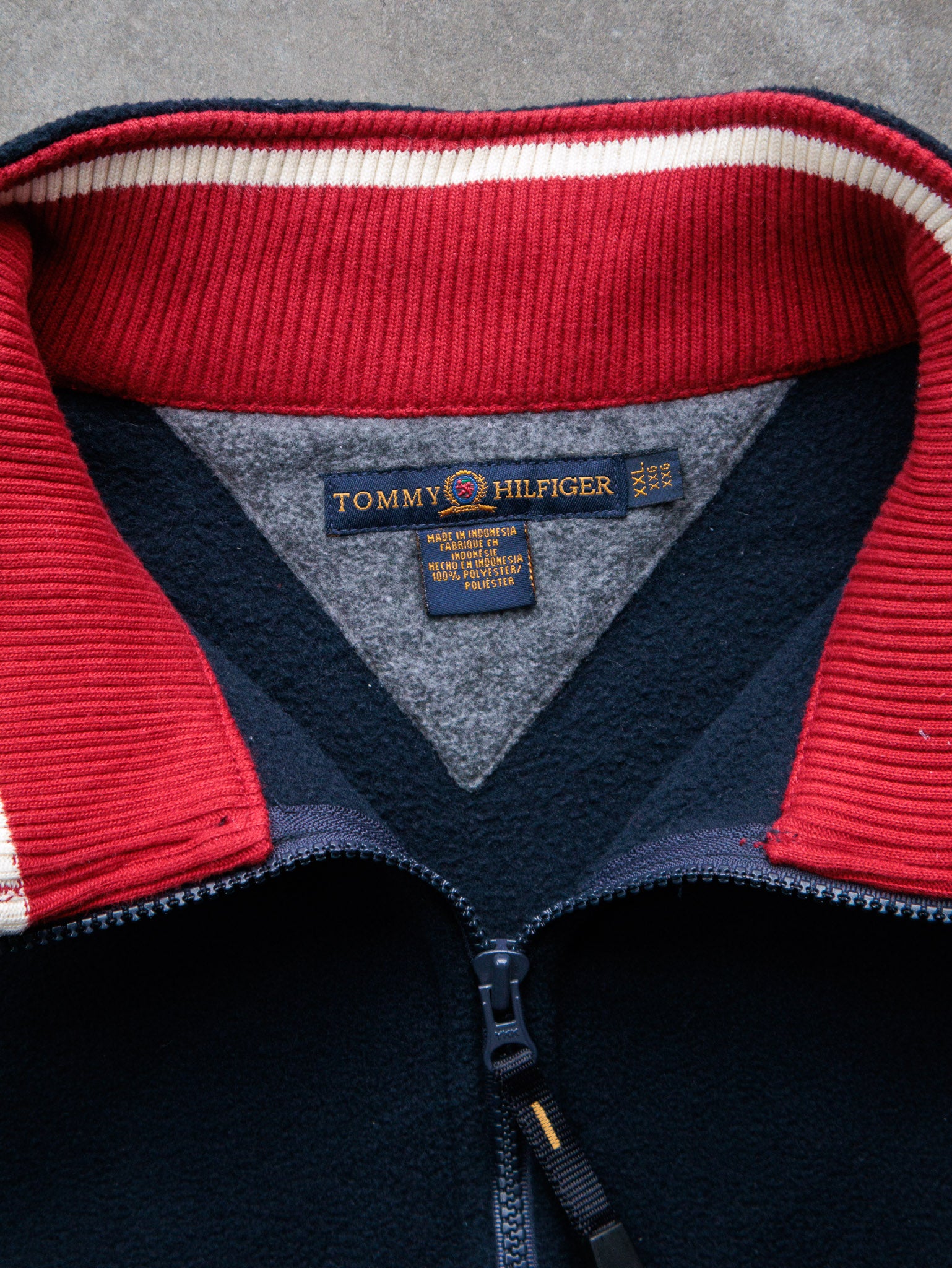 Vintage 90s Tommy Hilfiger Quarter Zip Fleece Sweatshirt (2XL)