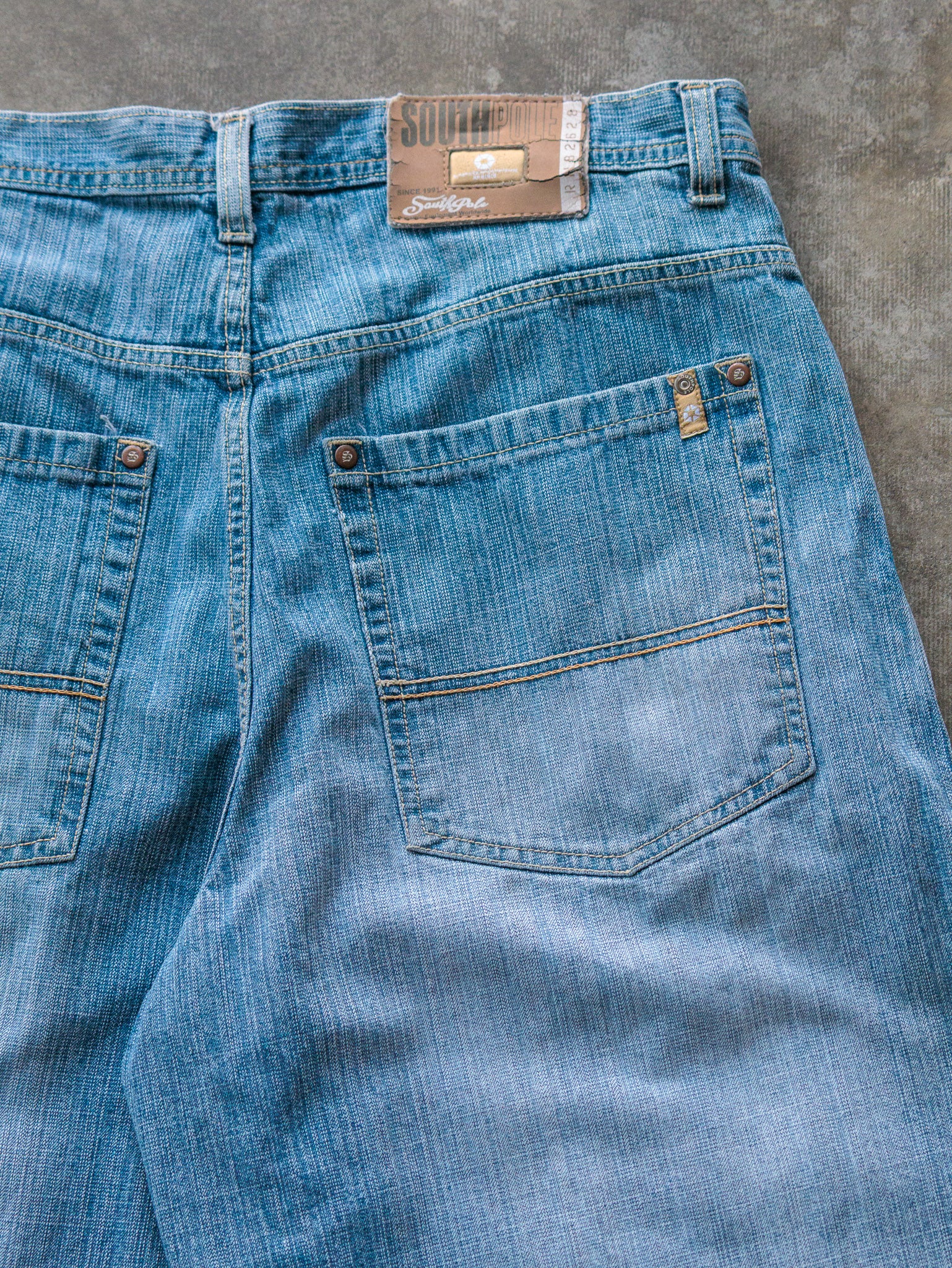 Vintage 00s Blue Southpole Denim 3/4 Shorts (W36)