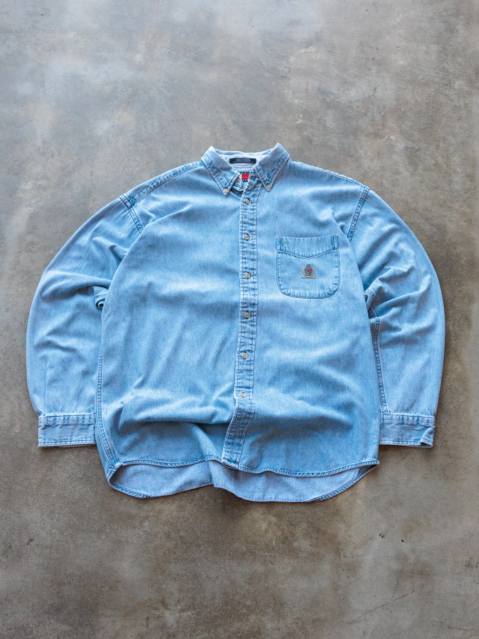 Vintage Blue Tommy Hilfiger Denim Shirt (M)