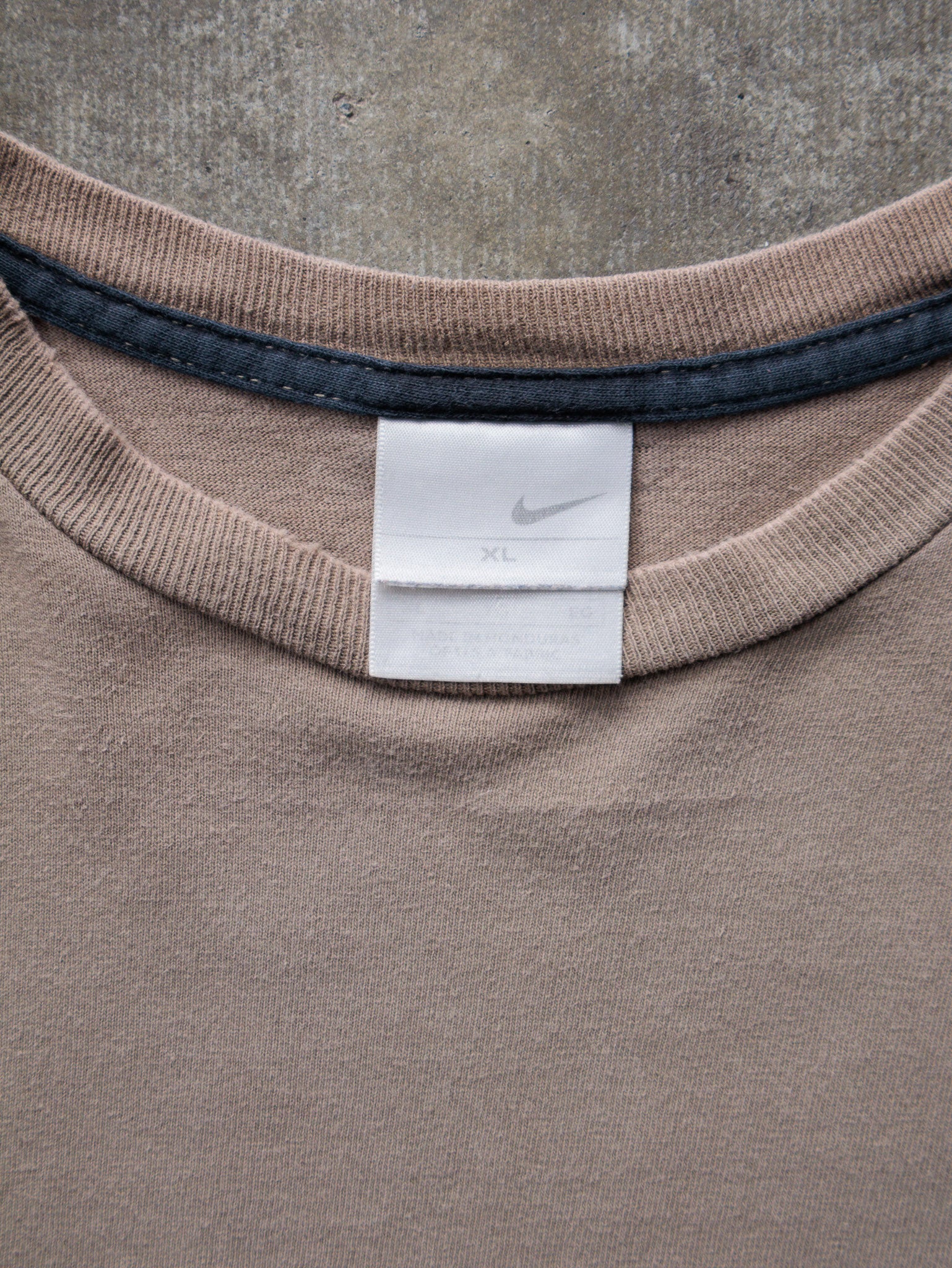 Vintage 00s Light Brown Nike Mini Swoosh Tee (XL)