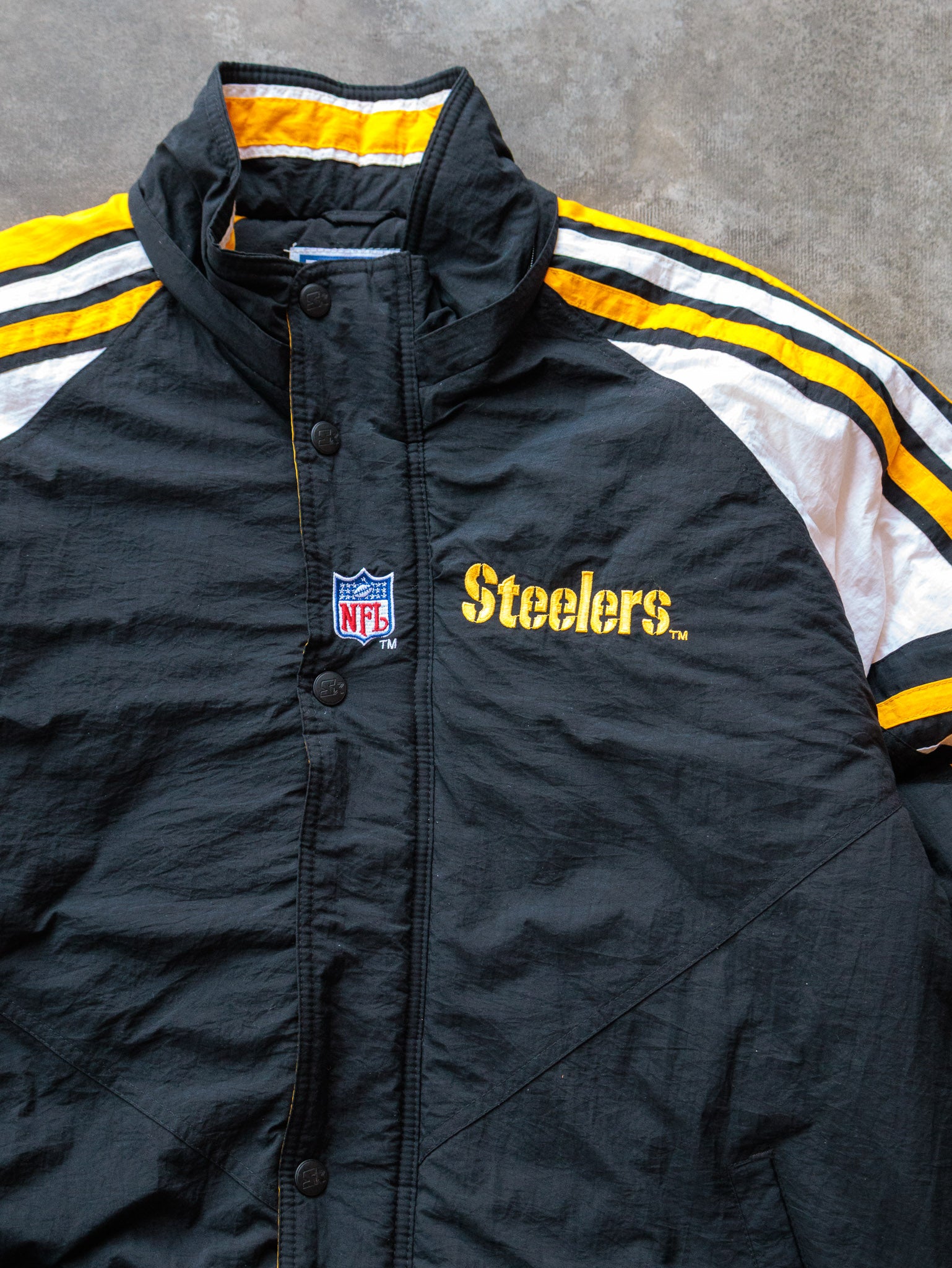 Vintage 90s Starter Pittsburgh Steelers Puffer Jacket (XL)