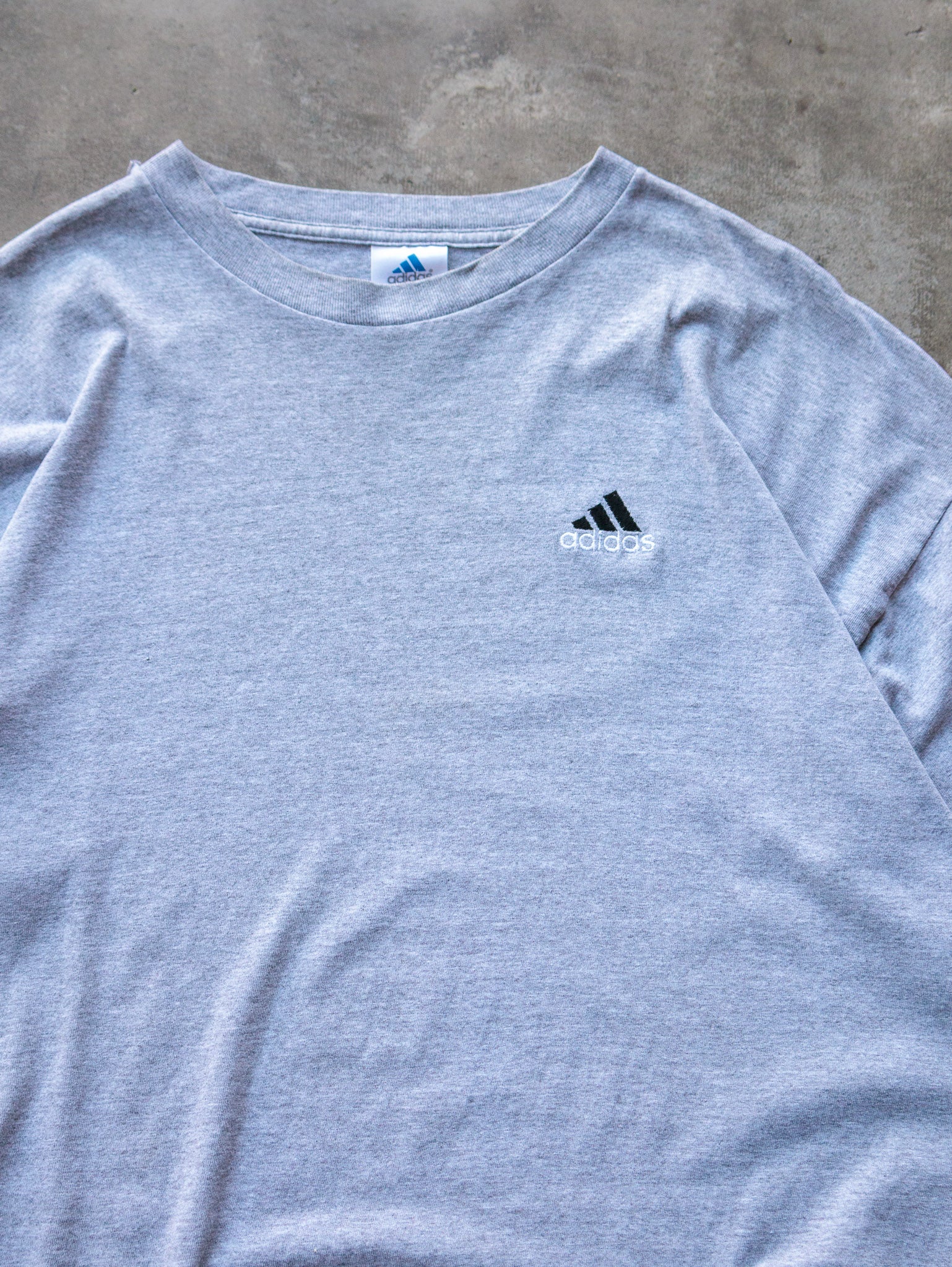 Vintage 90s Grey Adidas Embroidered Logo Tee (XL)