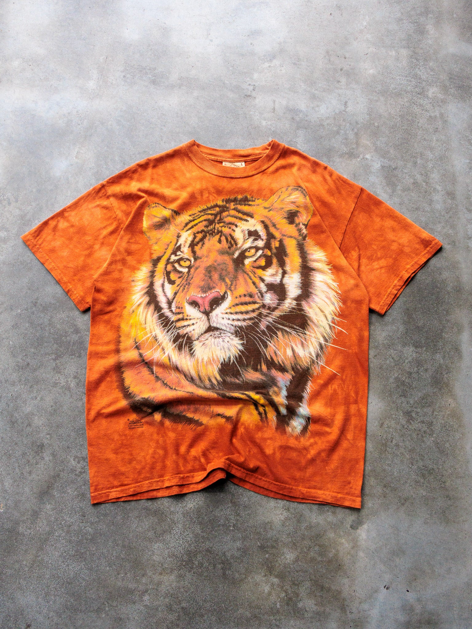 Vintage 2000 Orange Tie Dye Tiger Graphic Tee (L)