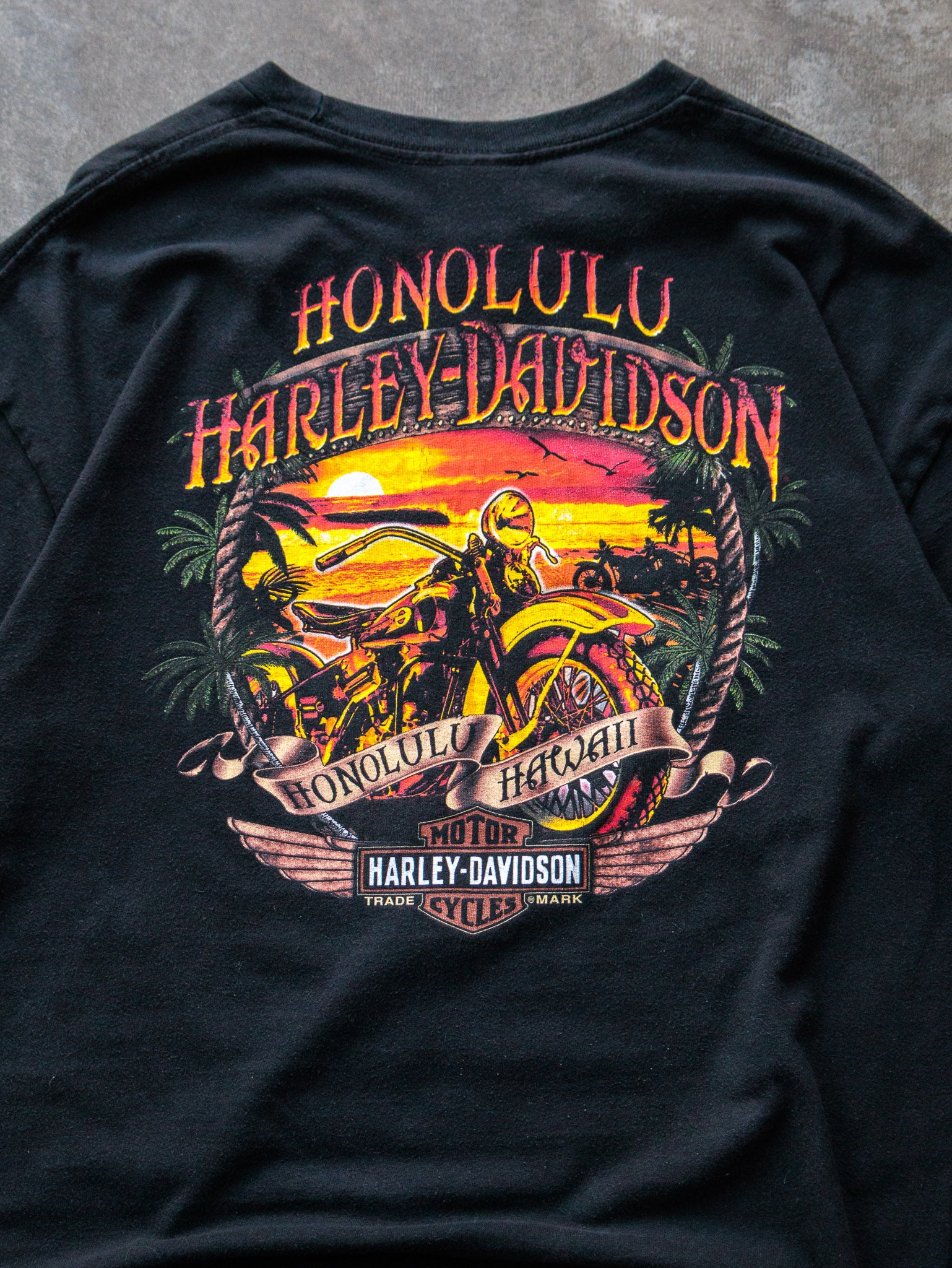 Vintage Black Harley-Davidson Honolulu Tee (XL)