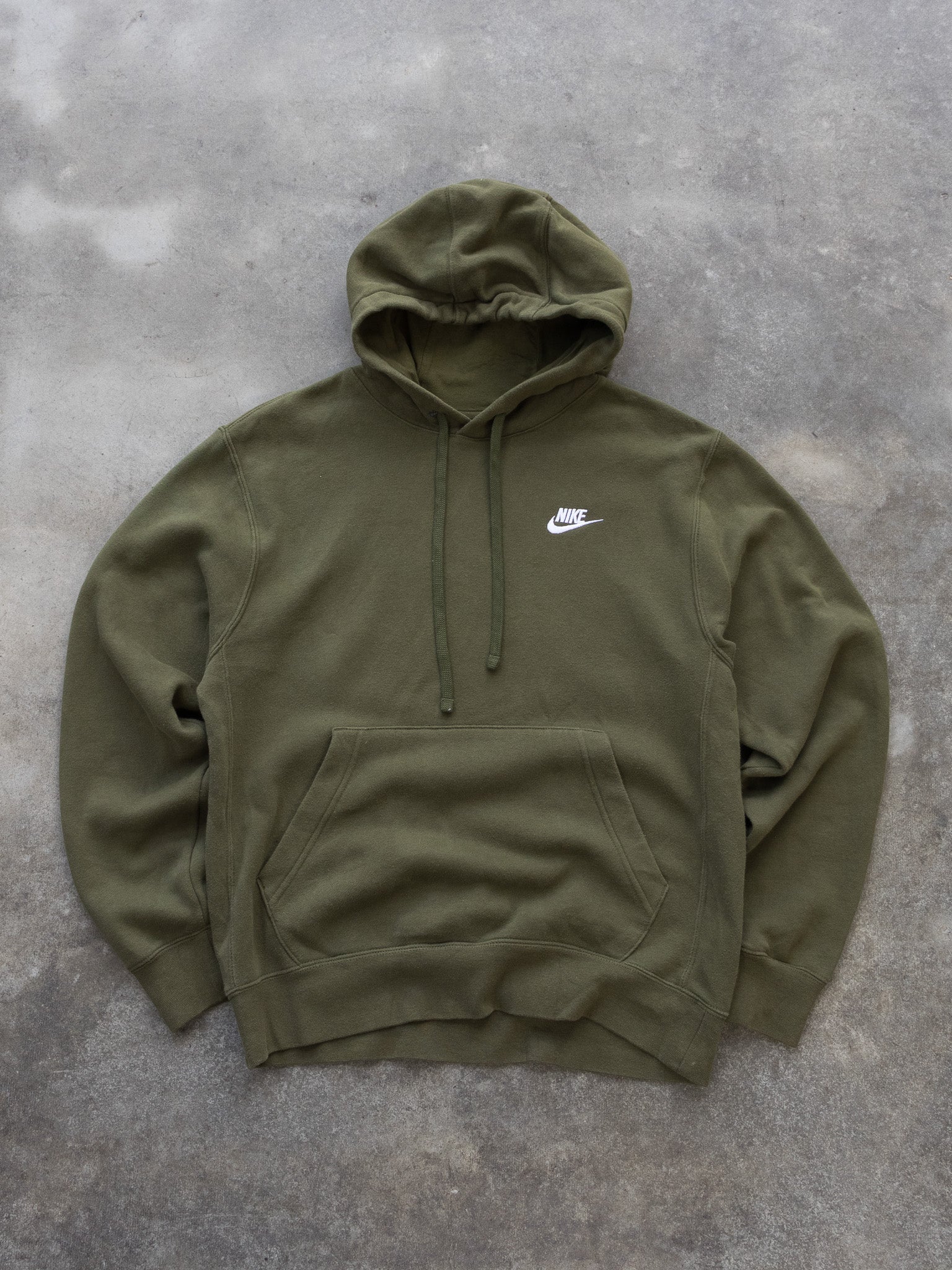 green nike vintage hoodie