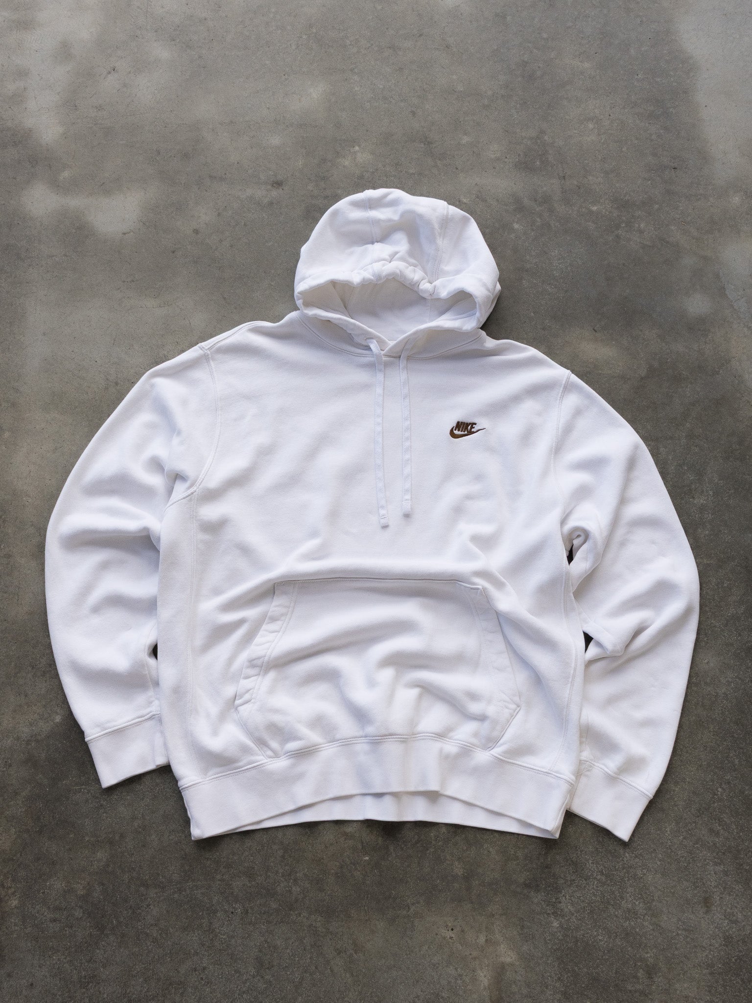 Vintage White Nike Hoodie (L)