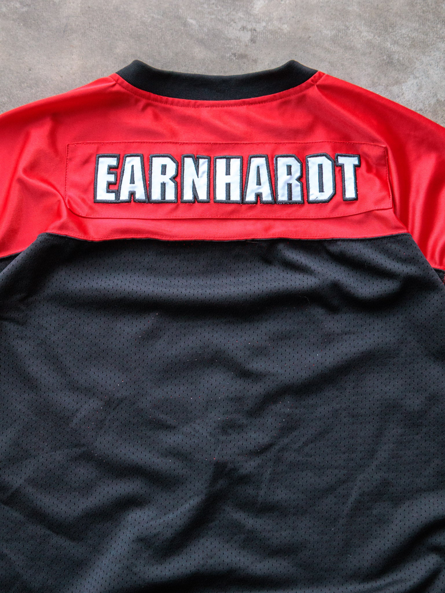 Vintage NASCAR Dale Earnhardt Jersey (L)