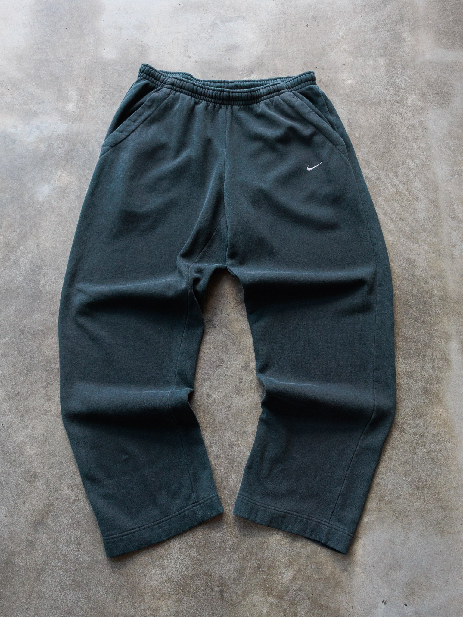 Vintage 00s Faded Black Nike Sweatpants (L)