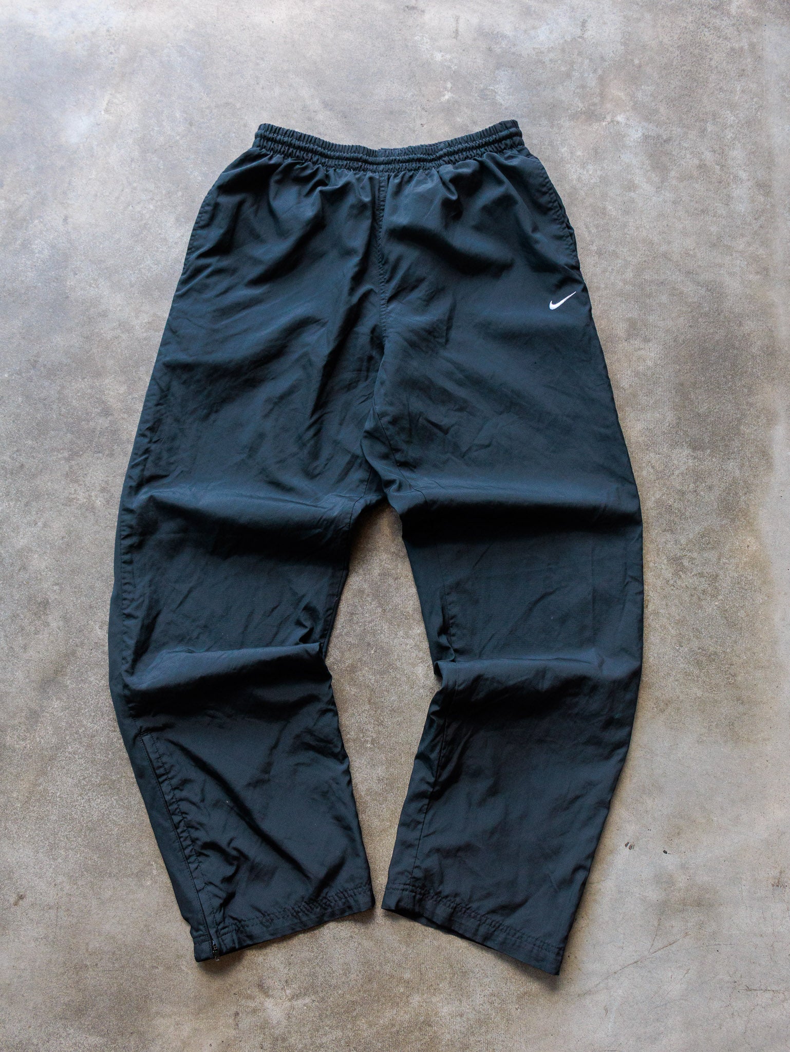 Vintage Black Nike Track Pants (M)