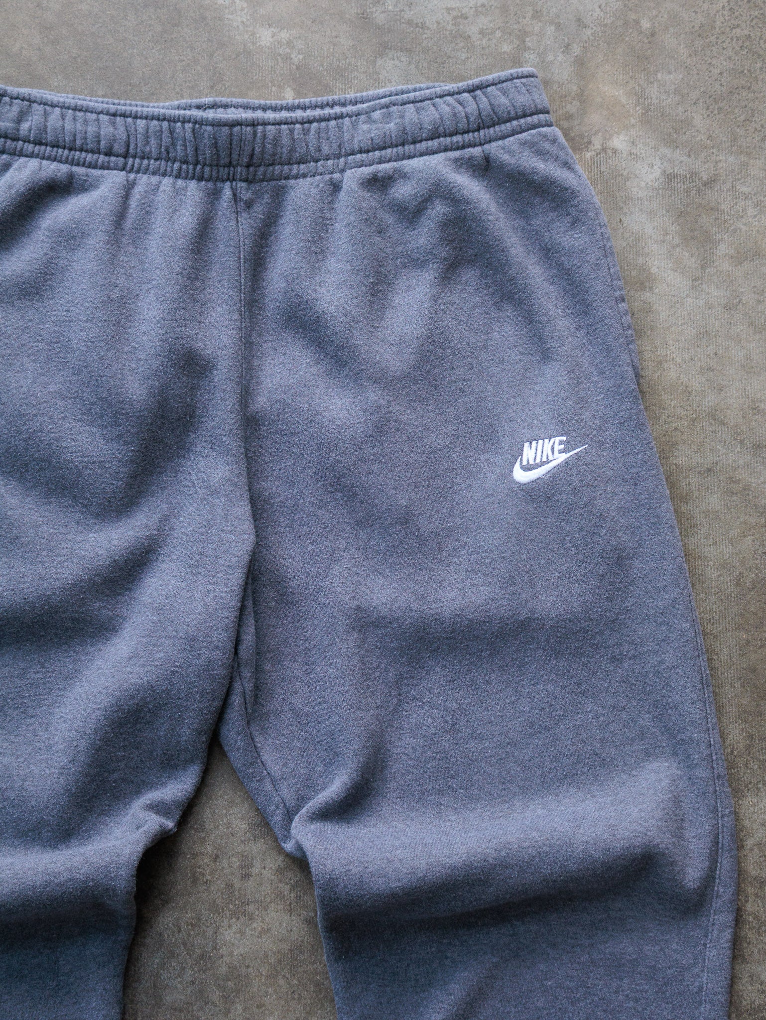 Vintage Grey Nike Sweatpants (XL)