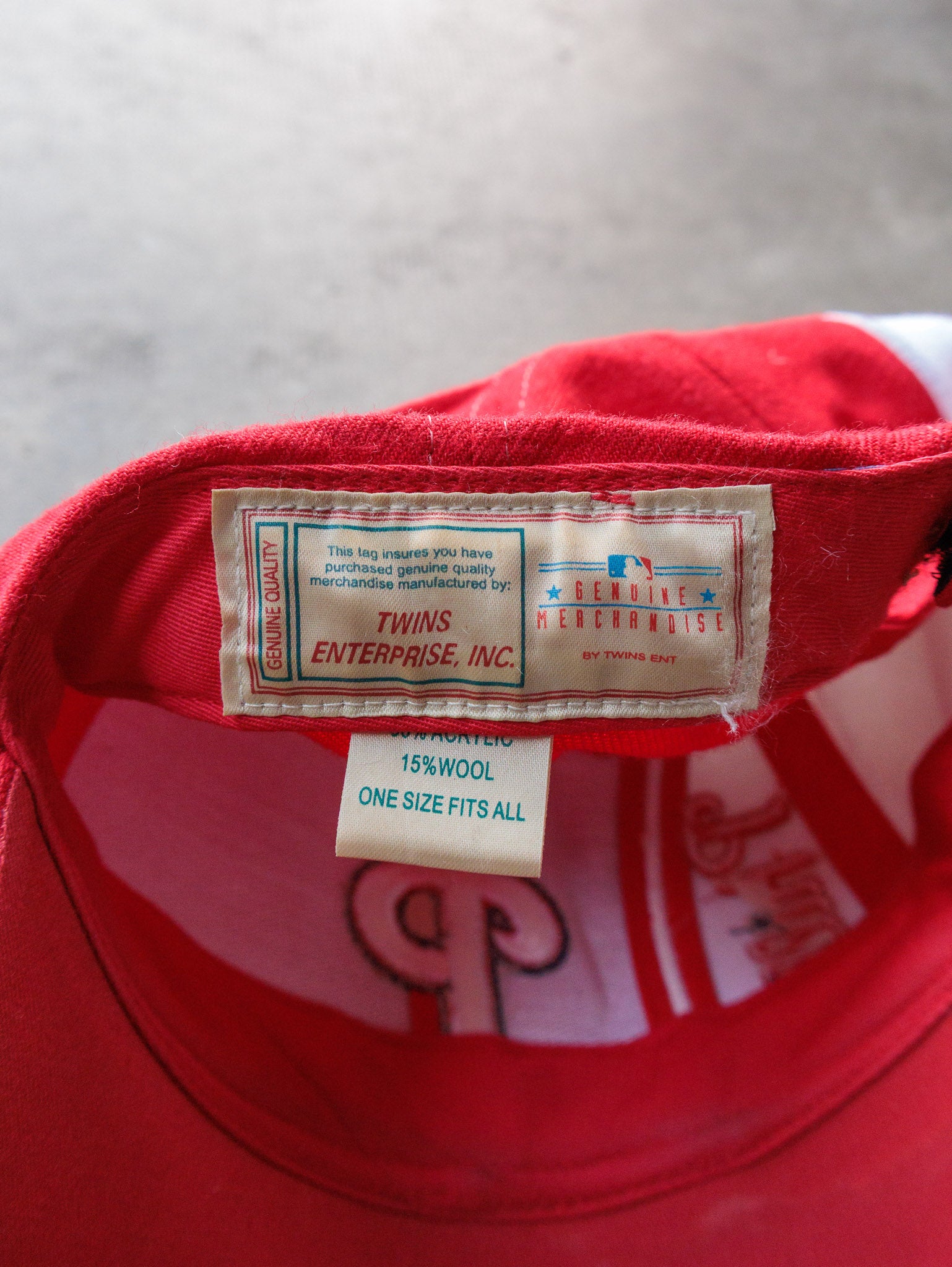 Vintage 00s Red & White Philadelphia Phillies Hat