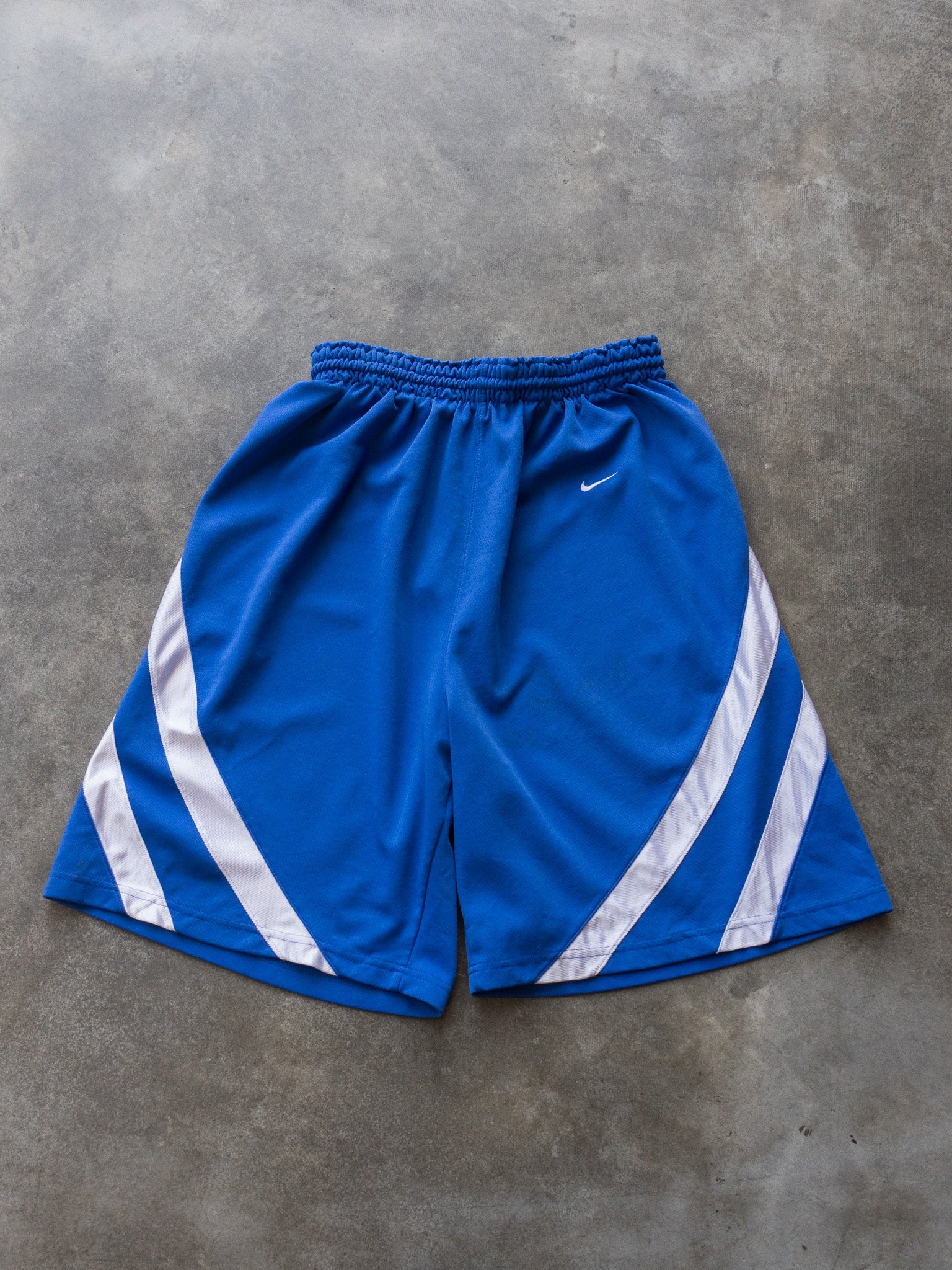 Vintage Blue Nike Basketball Shorts (L)