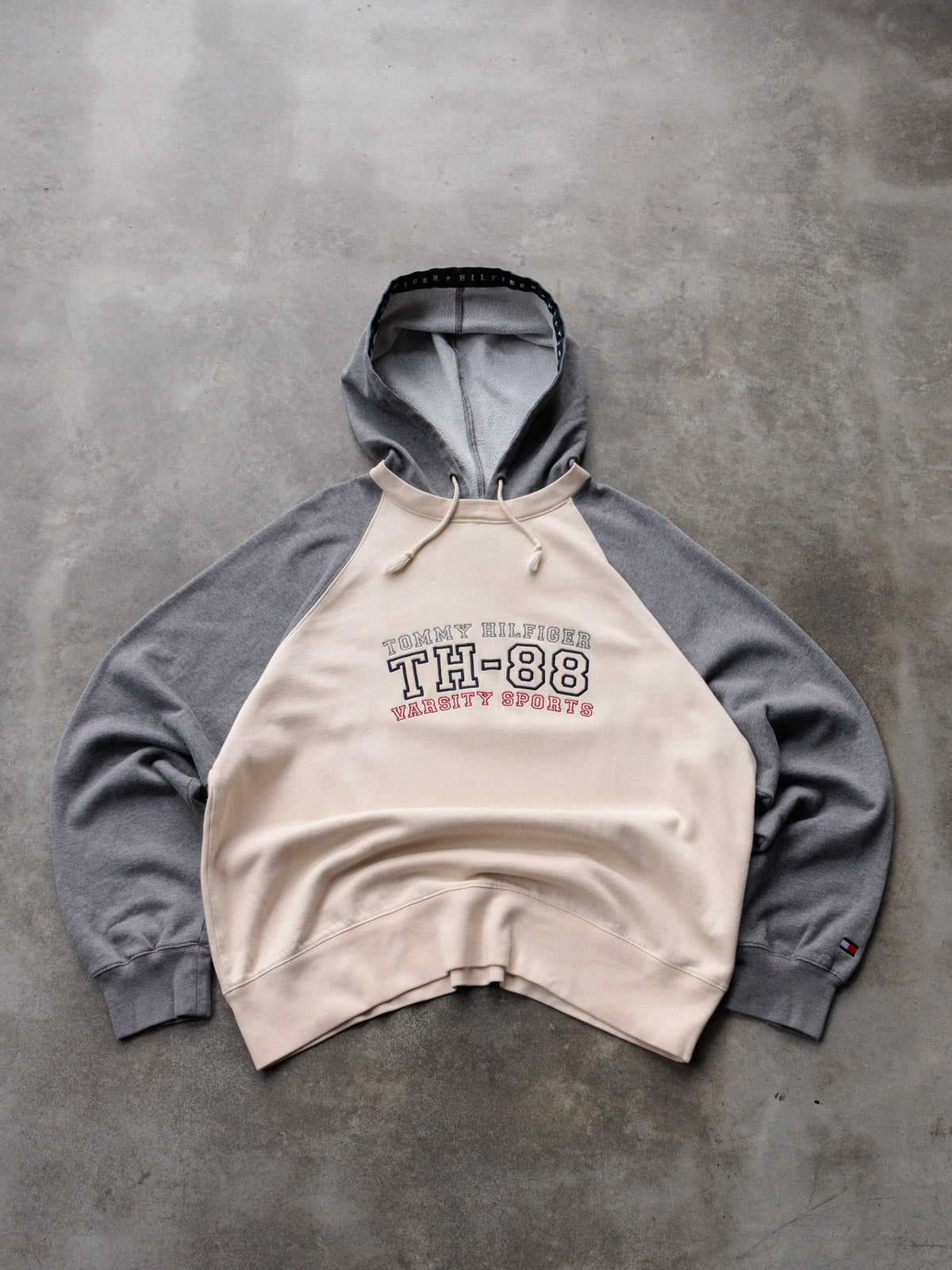 Vintage 00s Grey Tommy Hilfiger Colourblock Hoodie (XL)