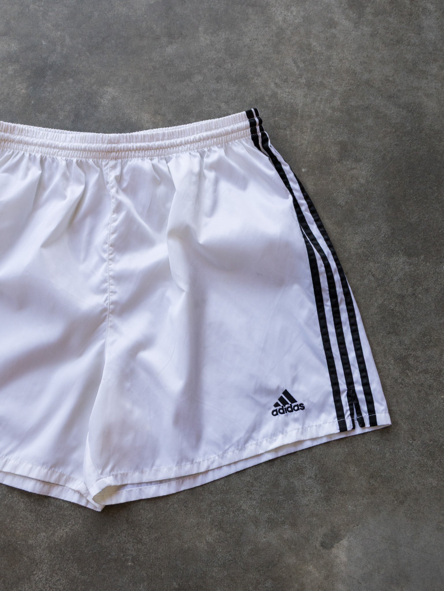 Vintage White Adidas Shorts (XL)