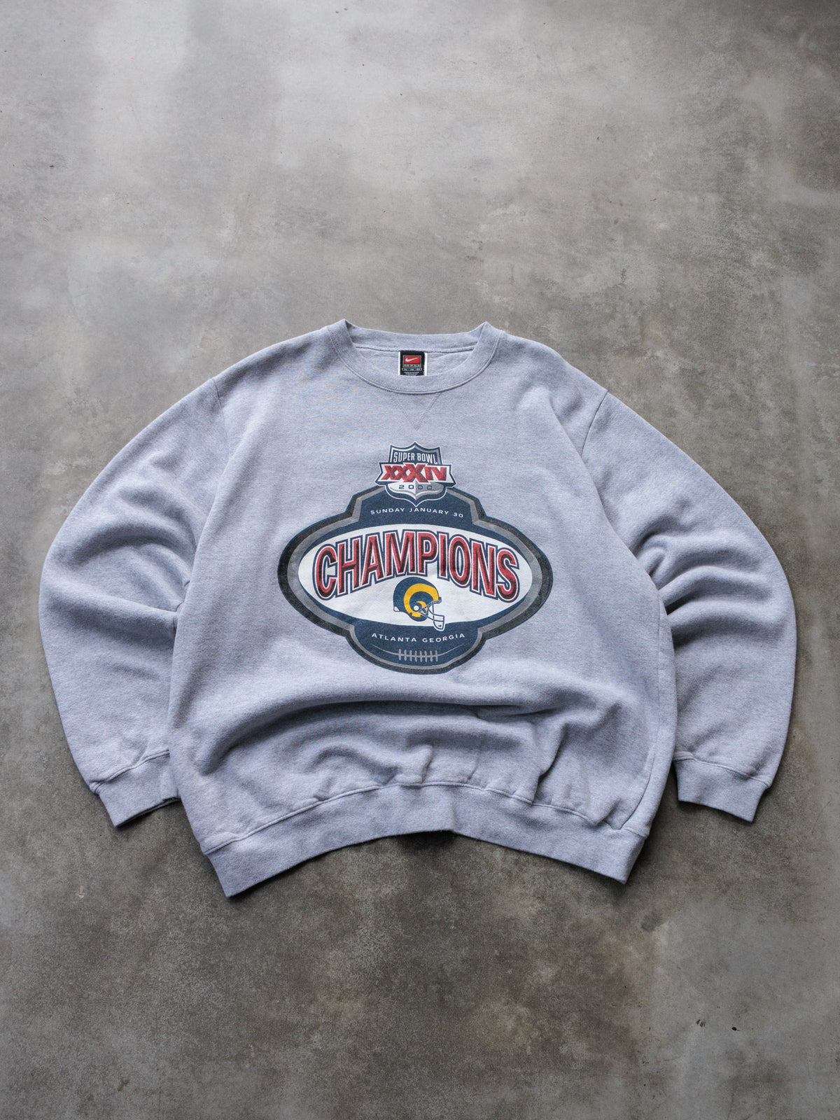 Vintage 2000 Grey St. Louis Rams Super Bowl Champions Sweatshirt (XL)