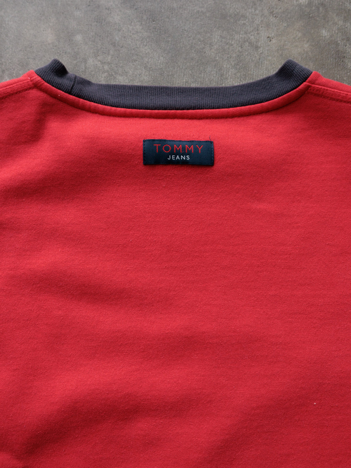 Vintage Red Tommy Jeans Sweatshirt (L)