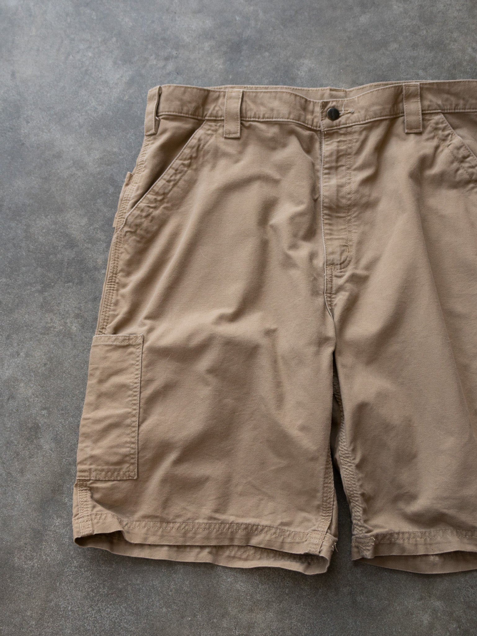 Vintage Tan Carhartt Carpenter Shorts (W38)