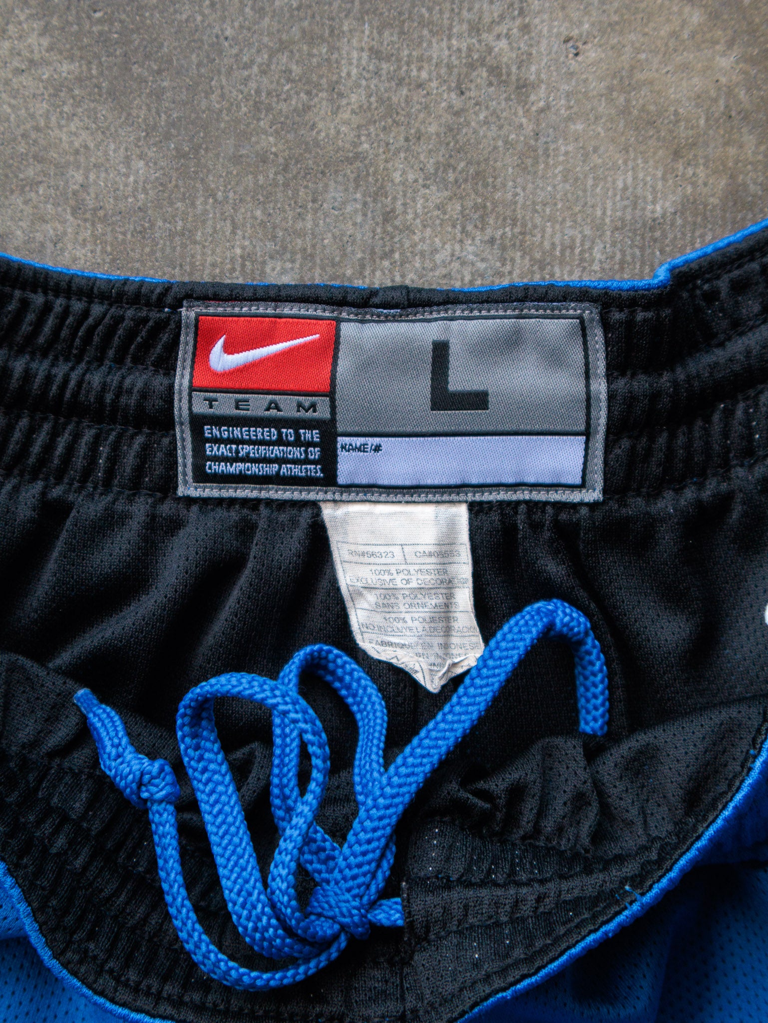 Vintage Nike Duke Blue Devils Shorts (L)