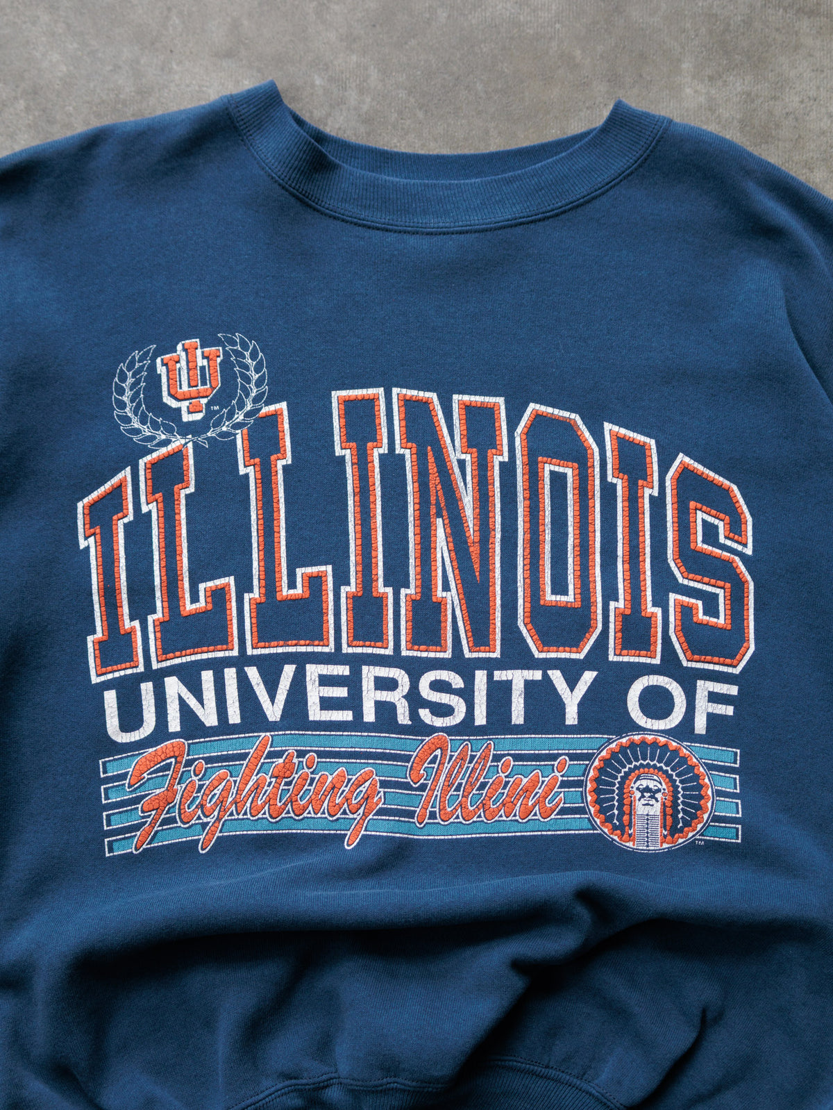 Vintage 90s Navy University of Illinois Fighting Illini Sweatshirt (L)