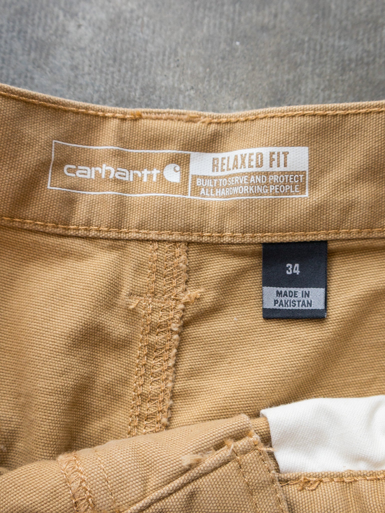 Vintage Tan Carhartt Work Shorts (W34)