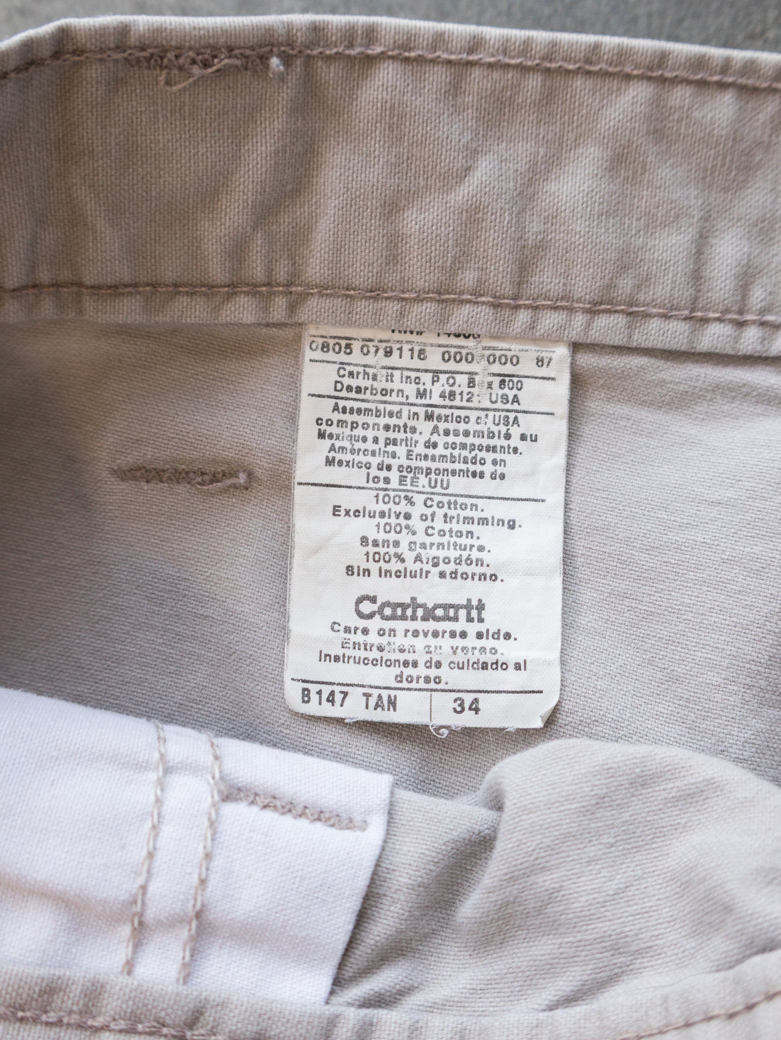 Vintage Beige Carhartt Carpenter Shorts (W34)