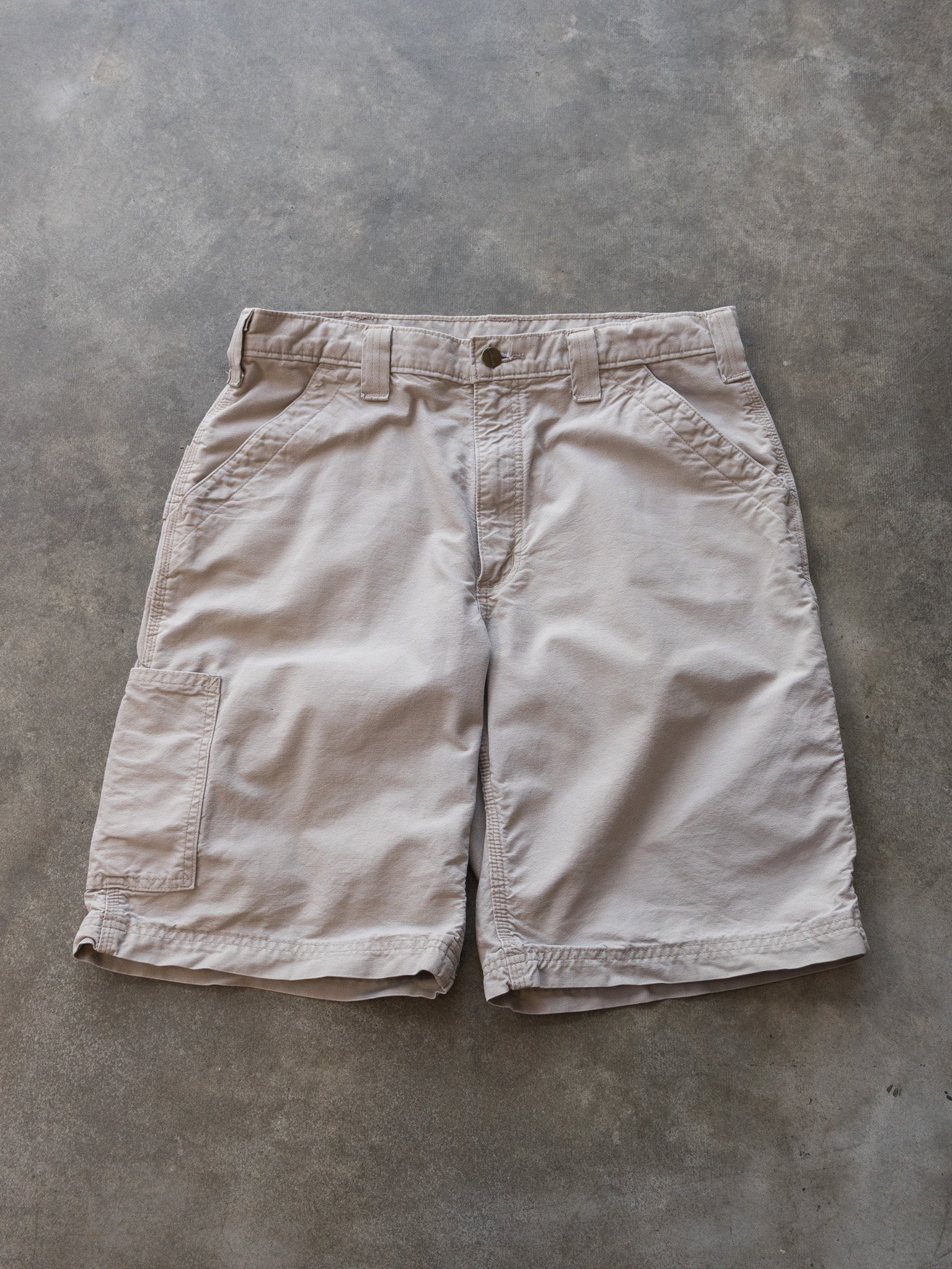 Vintage Beige Carhartt Carpenter Shorts (W34)