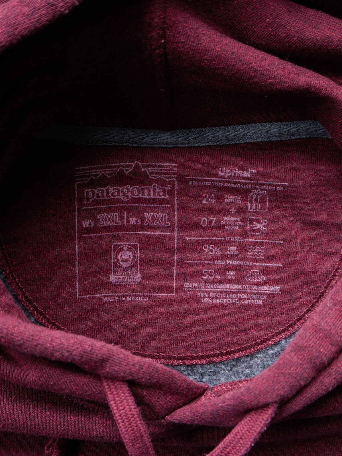 Maroon Patagonia Hoodie (2XL)
