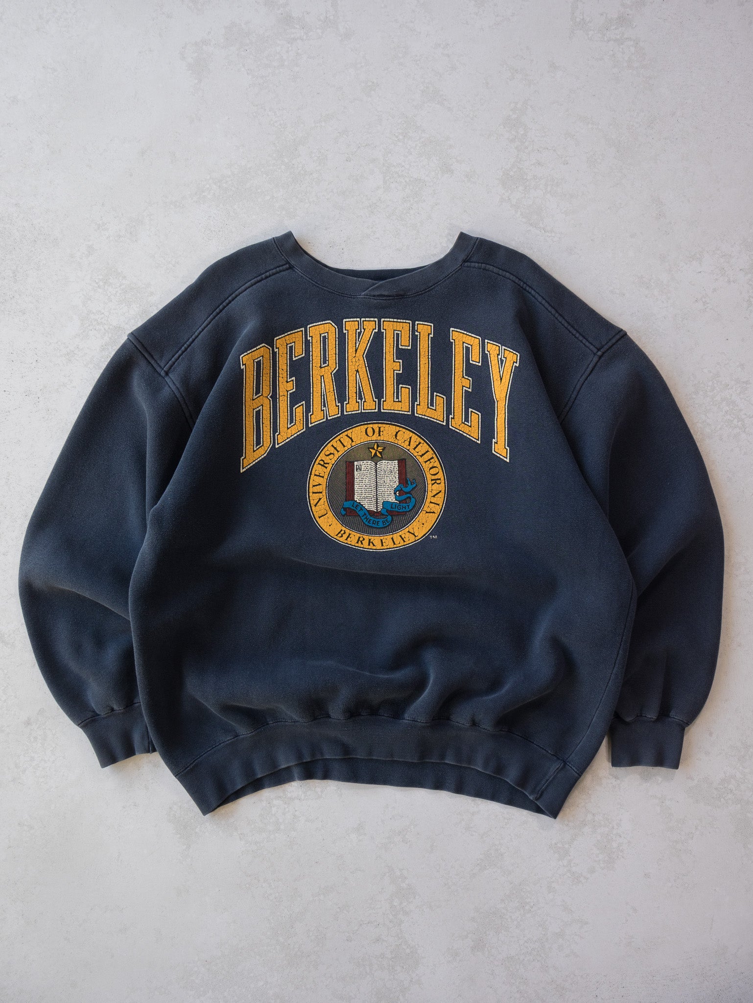 Vintage University of California Berkeley Sweatshirt (XL)