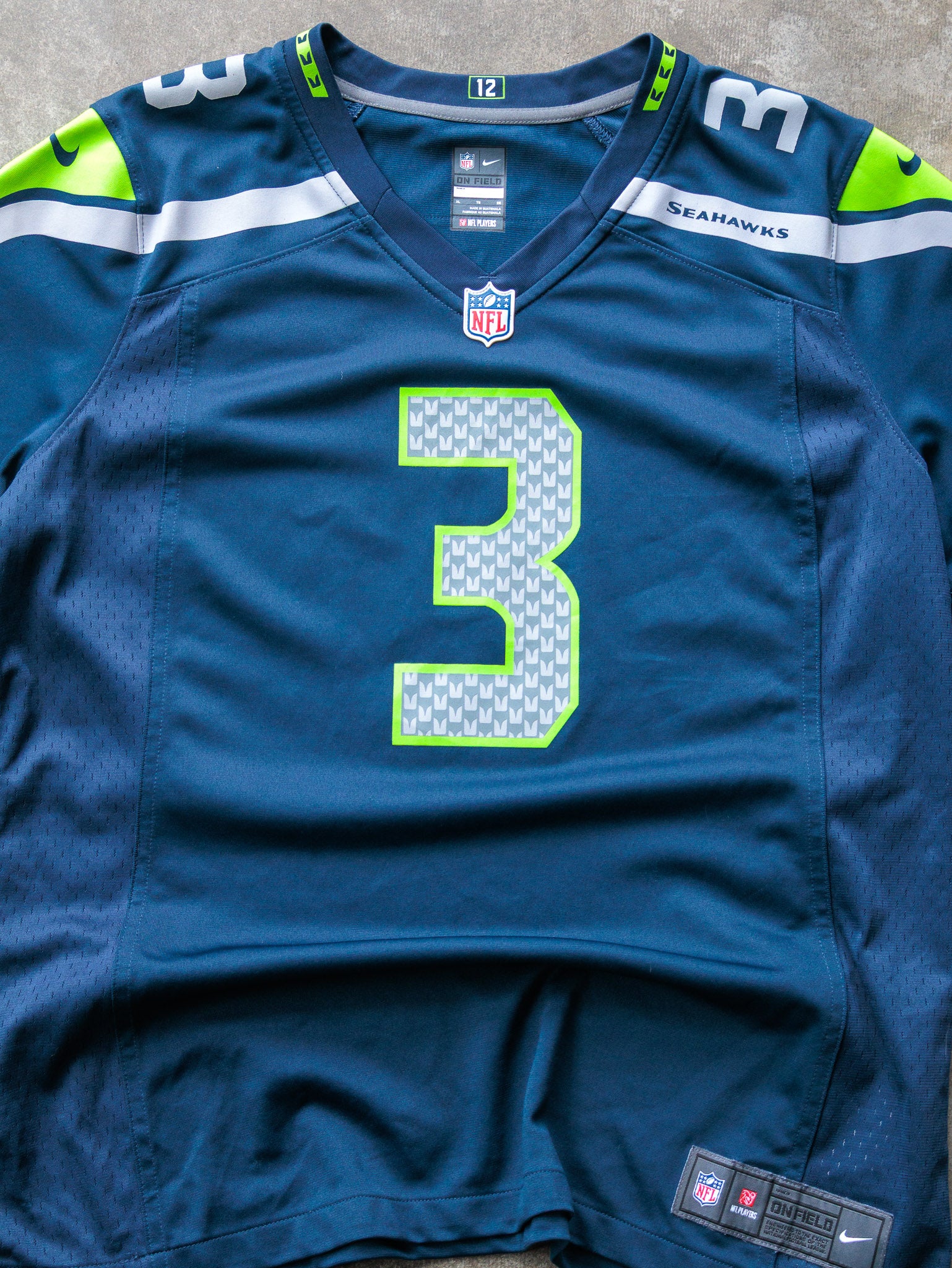 Navy Nike Russell Wilson Seattle Seahawks NFL Jersey (Women's XL)