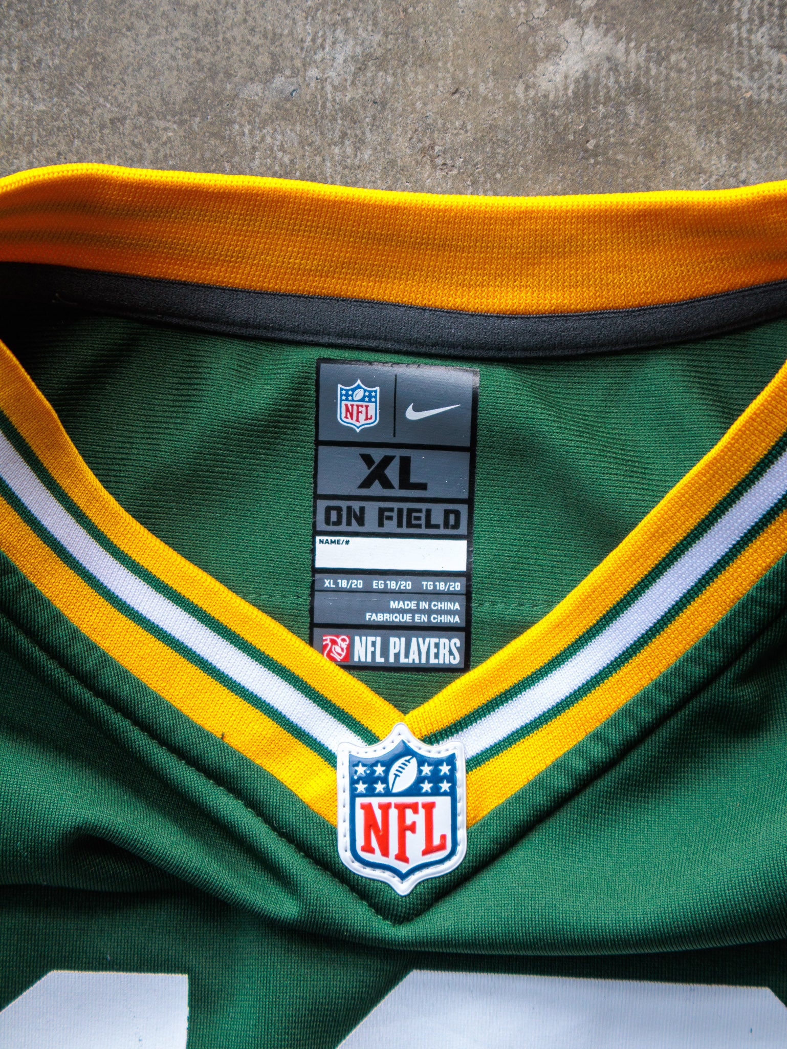 Vintage Nike Green Bay Packers Aaron Rodgers NFL Jersey (18-20Y)