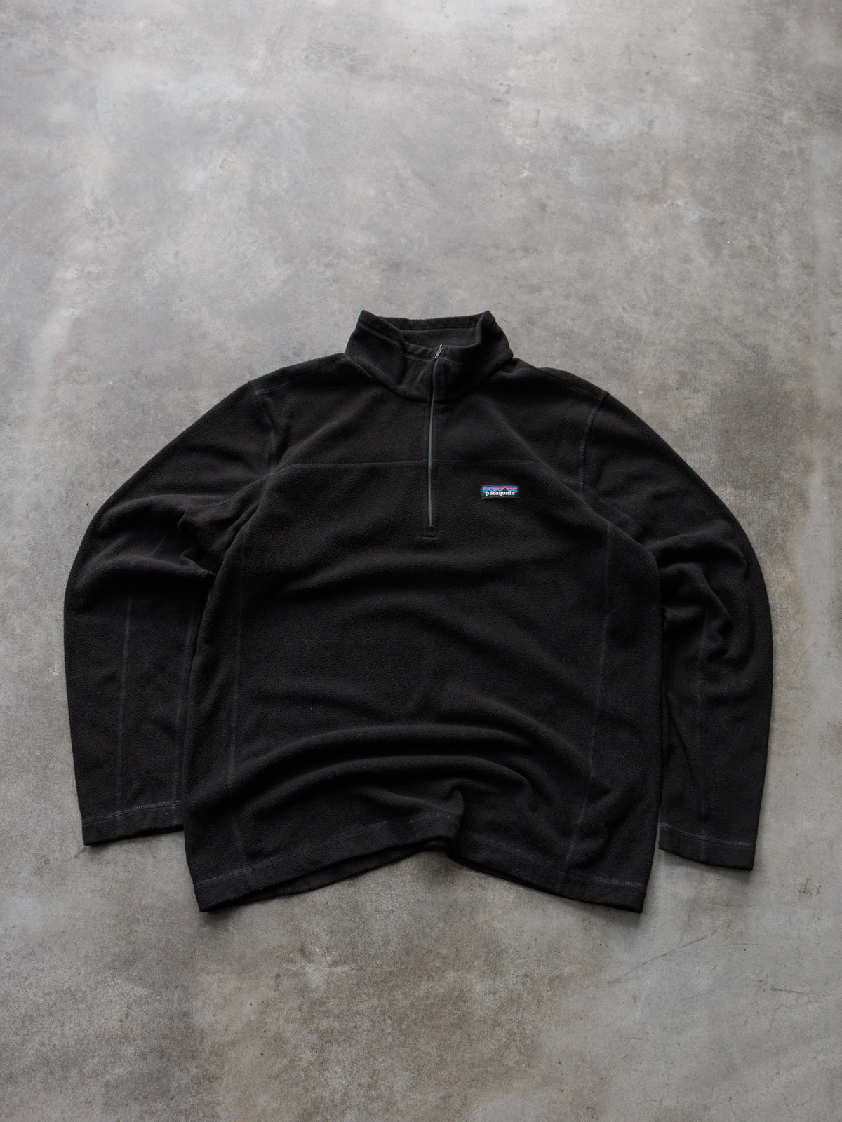 Black Patagonia Fleece Quarter Zip (L)