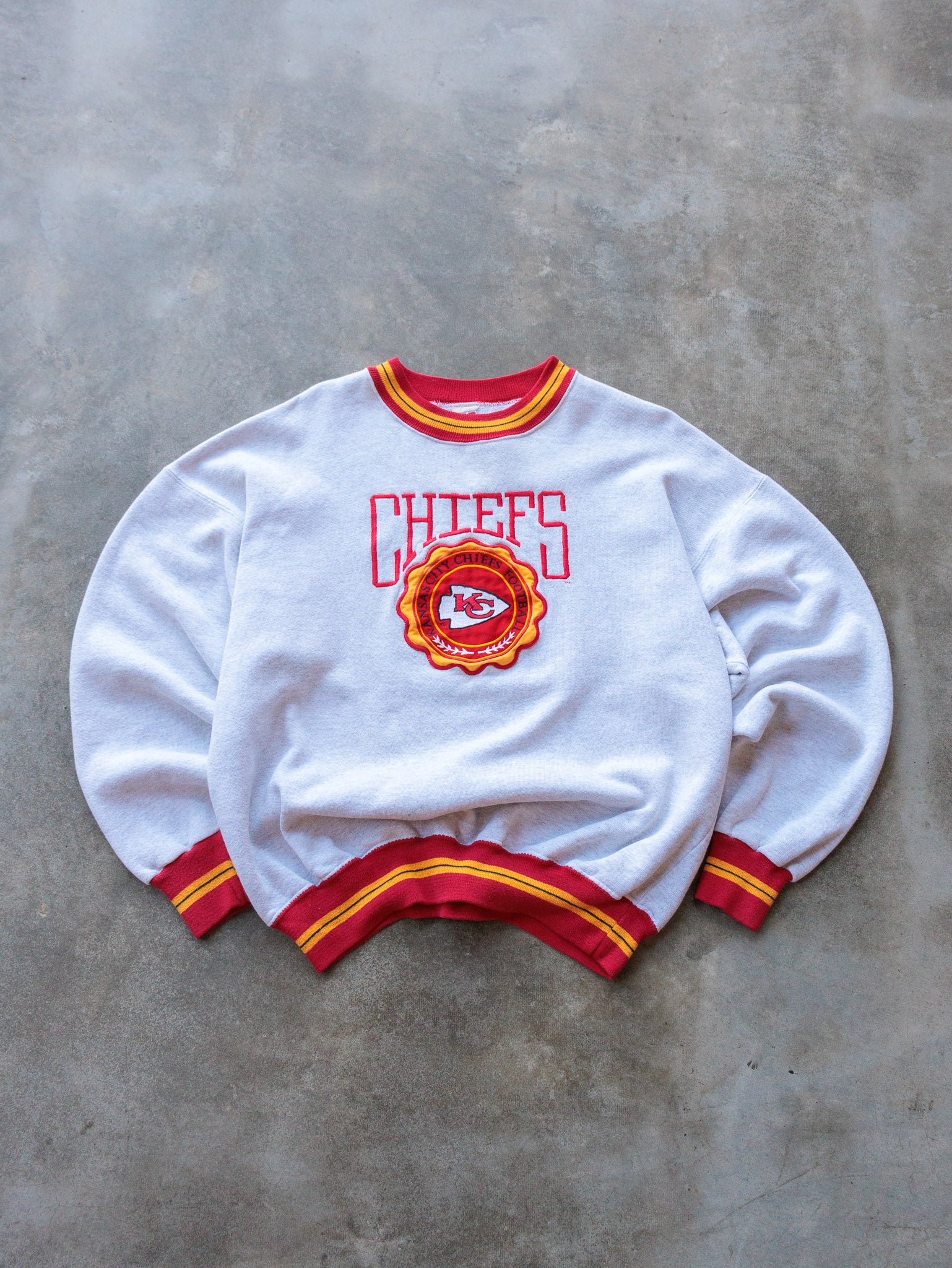 Vintage 90s Kansas City Chiefs Sweatshirt (XL)