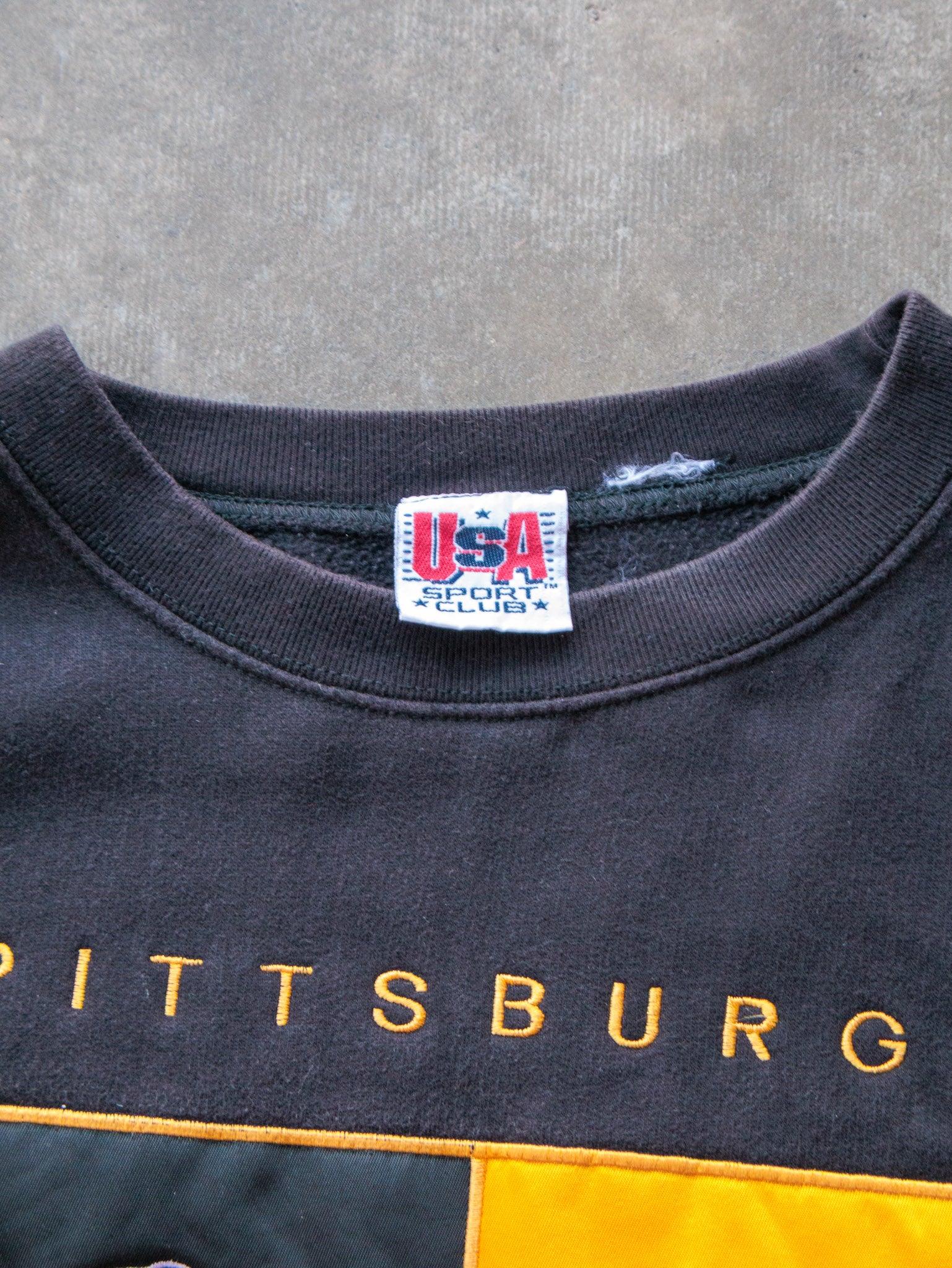 Vintage 90s Pittsburgh Penguins Sweatshirt (2XL)