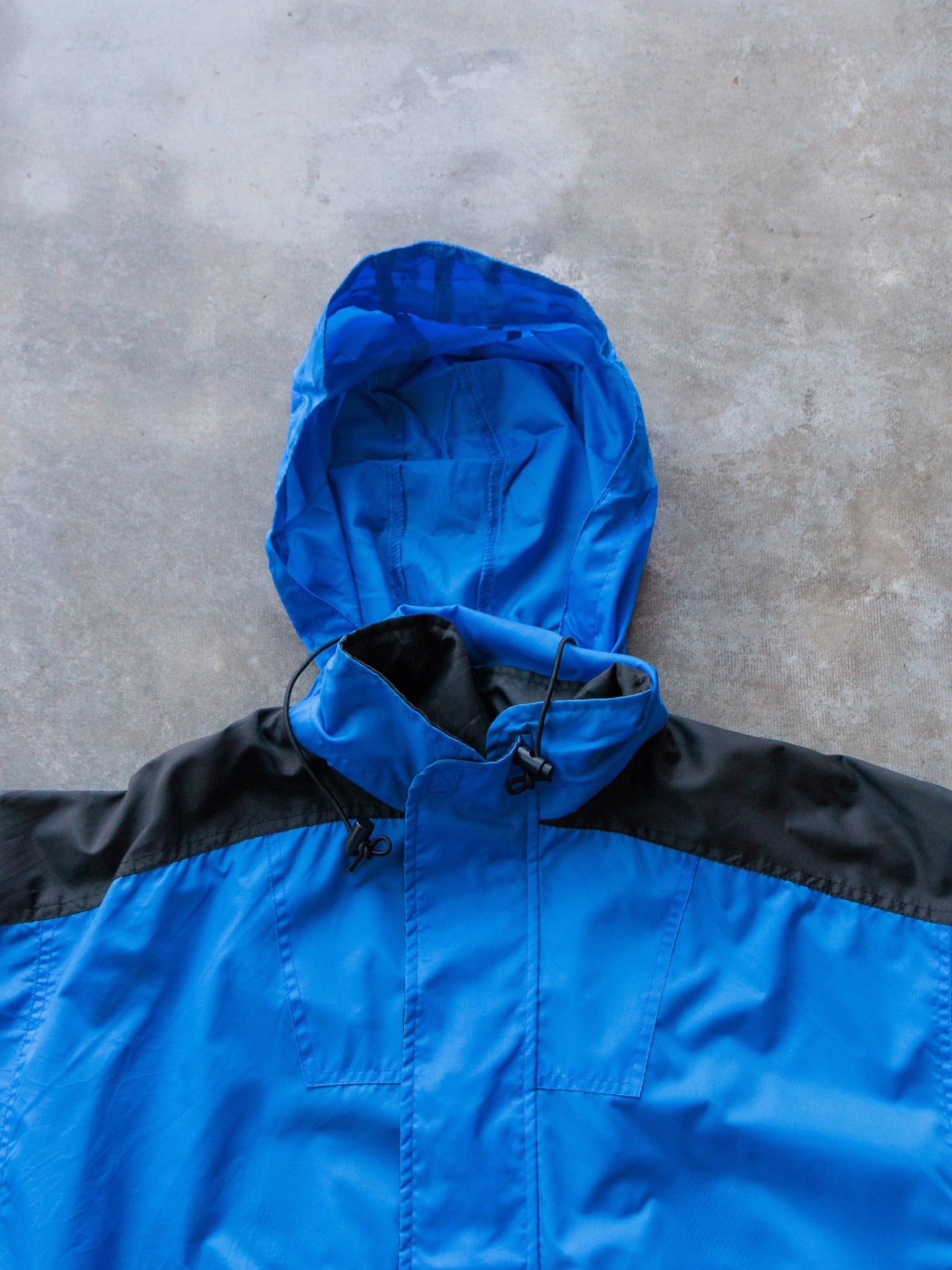 Vintage 90s Blue & Black Marlboro Unlimited Jacket (L)