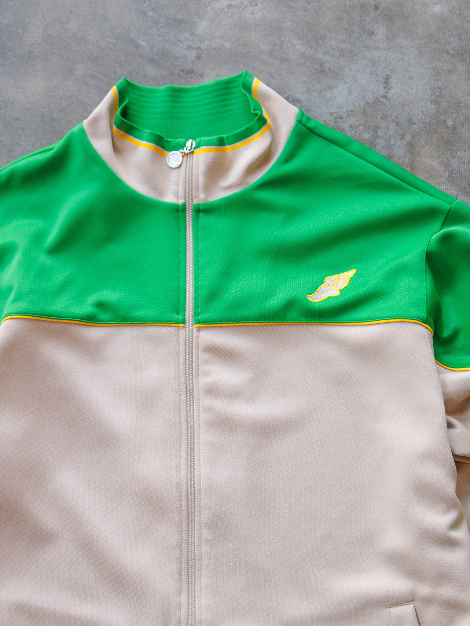 Vintage 00s Beige & Green Nike Track Jacket (XL)