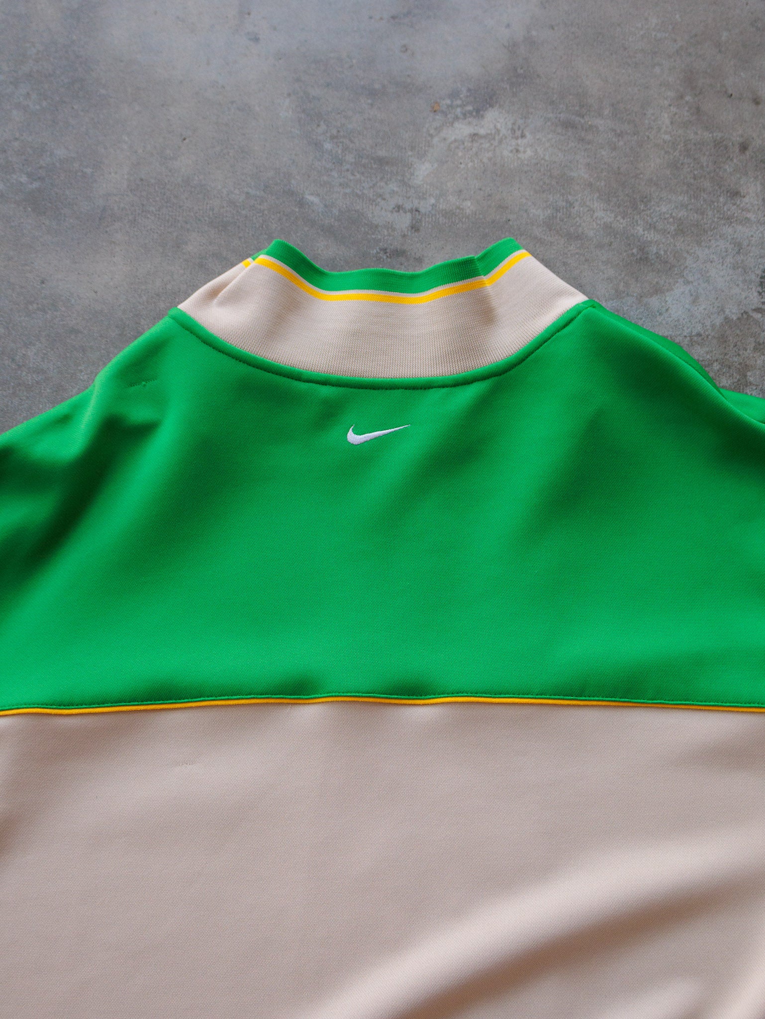 Vintage 00s Beige & Green Nike Track Jacket (XL)