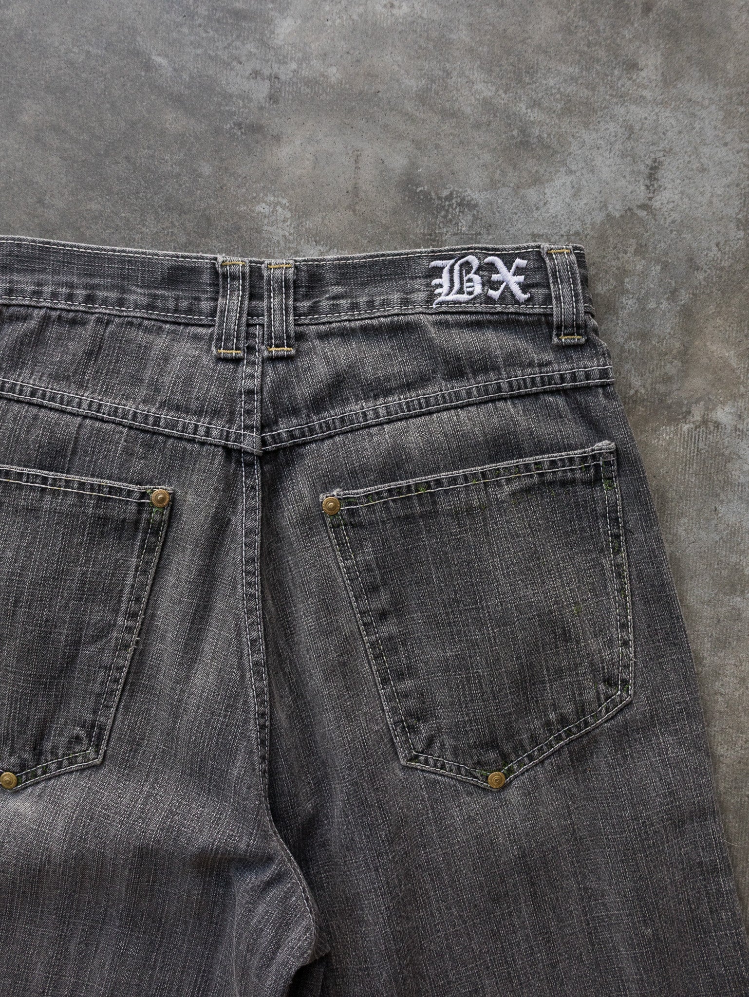 Vintage Black Brooklyn Xpress Denim Shorts (W32)