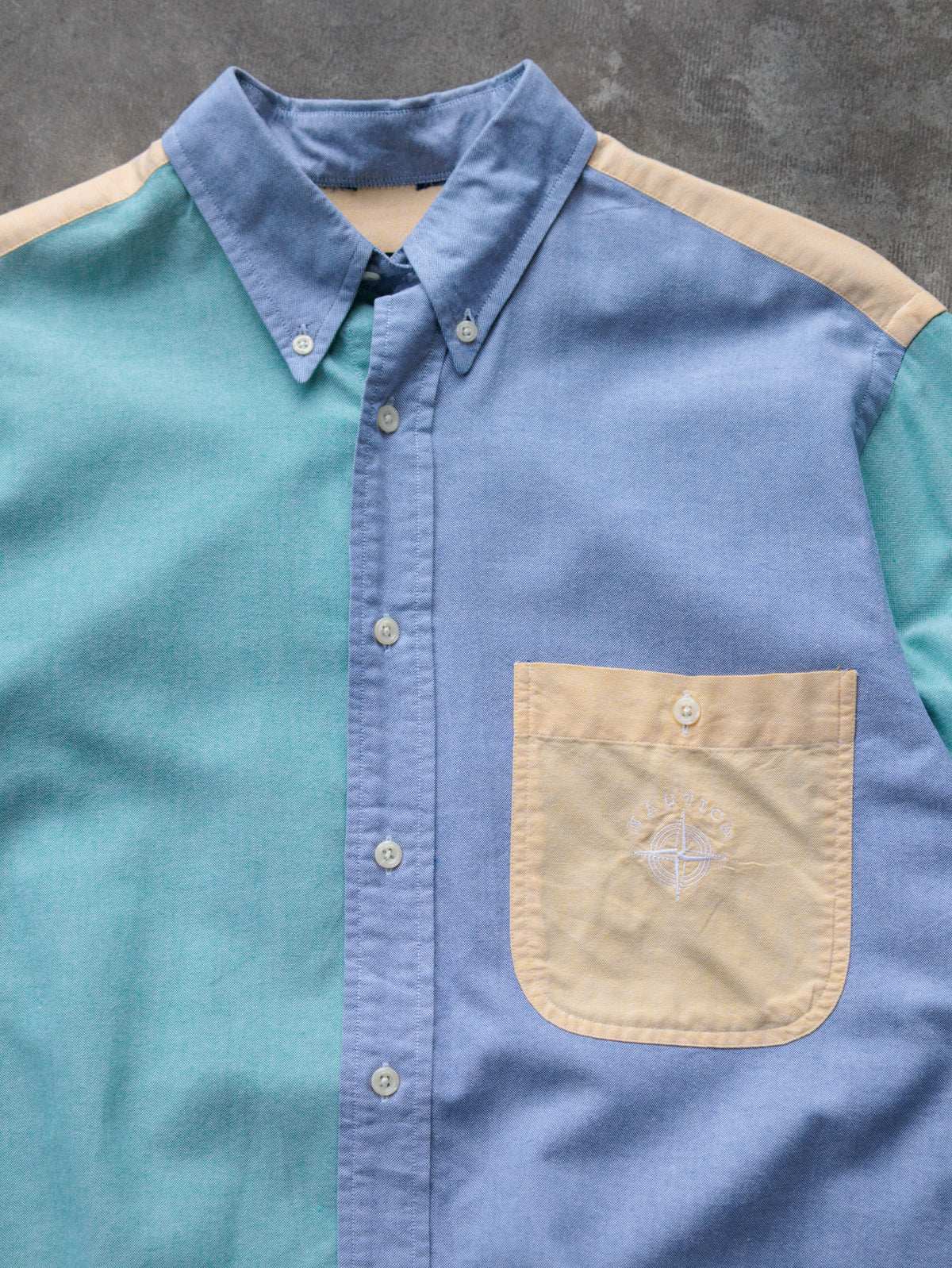 Vintage 90s Blue Nautica Colourblock Shirt (-)