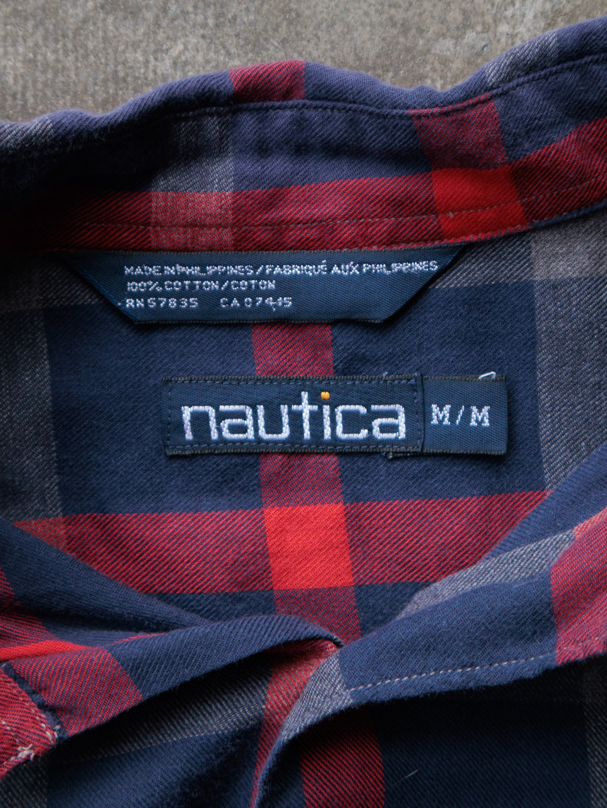 Vintage 00s Navy Plaid Nautica Flannel Shirt (M)