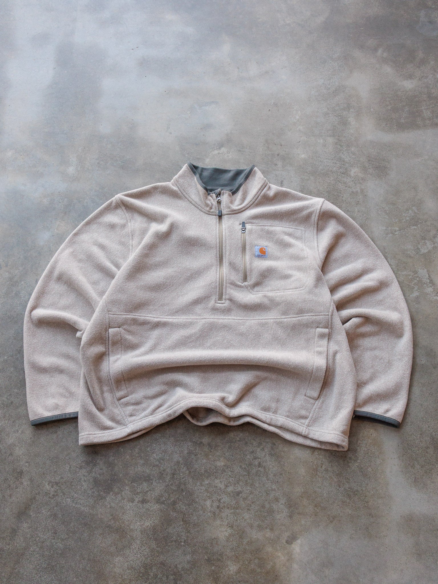 Vintage Beige Carhartt Fleece Sweatshirt (2XL)