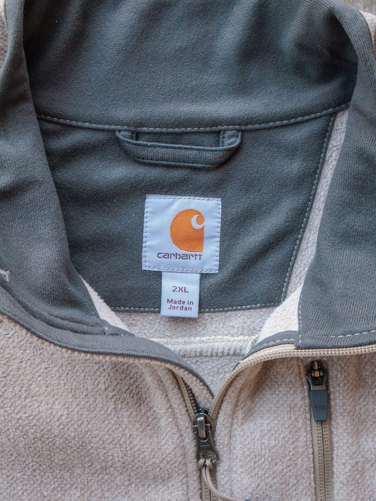 Vintage Beige Carhartt Fleece Sweatshirt (2XL)
