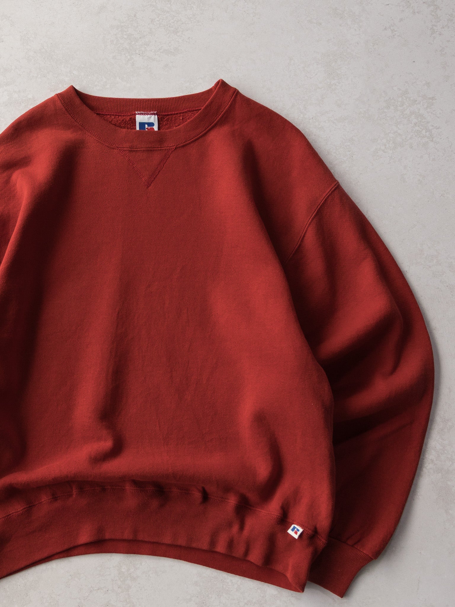 Vintage Russell Blank Red Sweatshirt (XL)